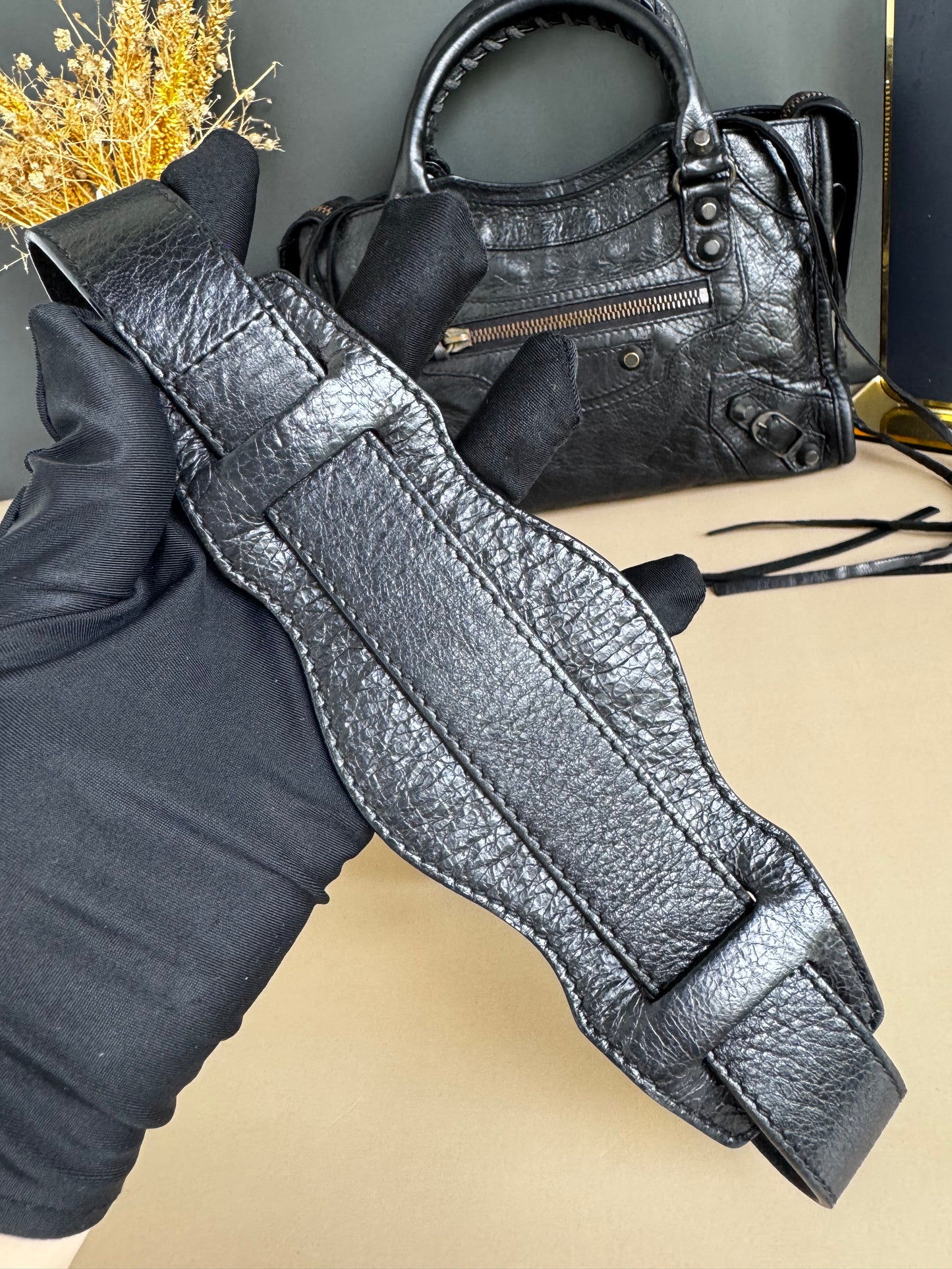 BALENCIAGA CITY MINI