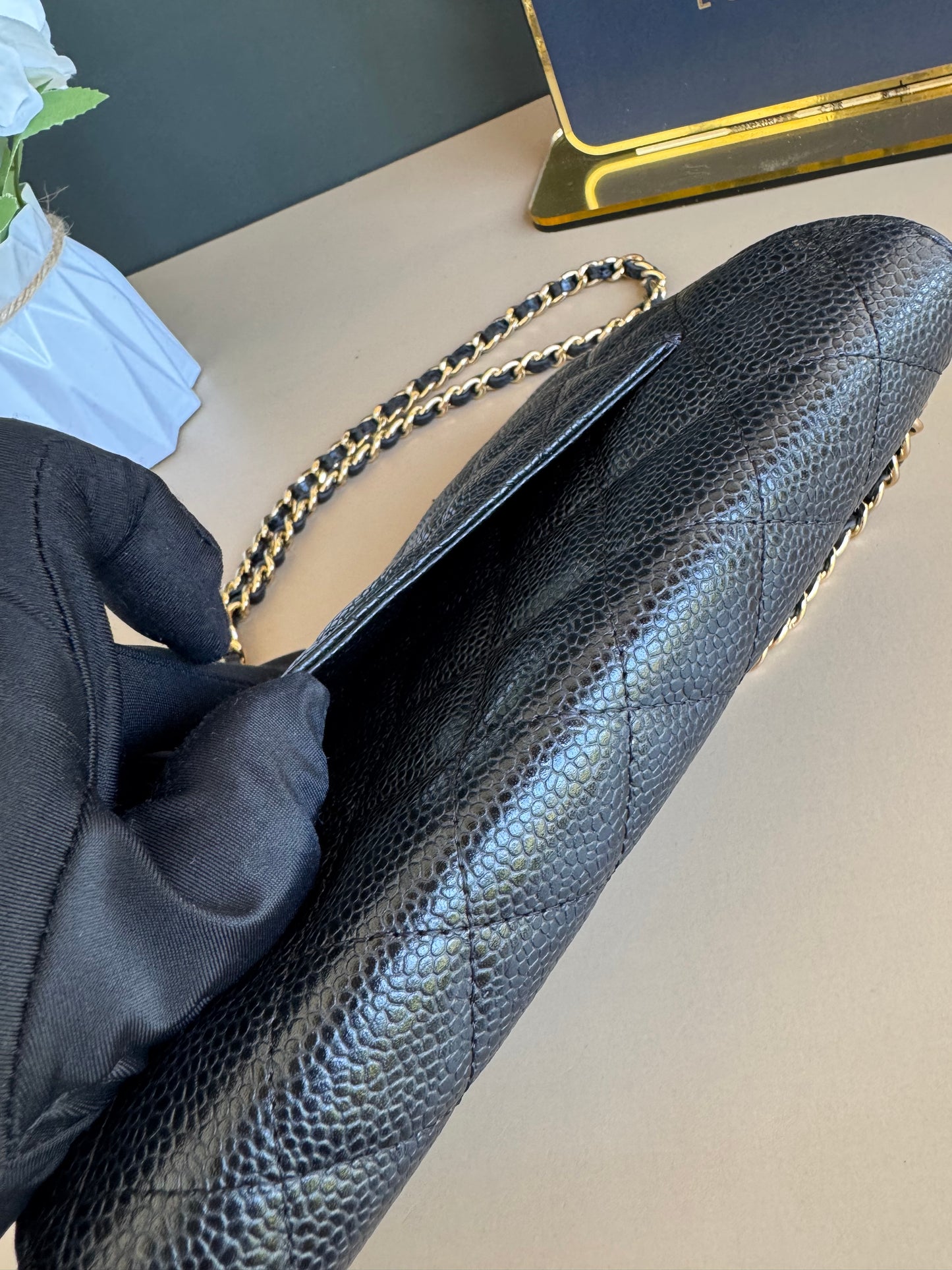 CHANEL WALLET ON CHAIN