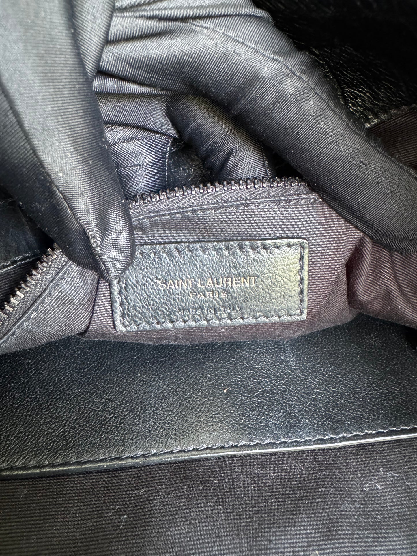 YSL NIKI SHOPPING IN CROCODILE EMBOSSED LEATHER