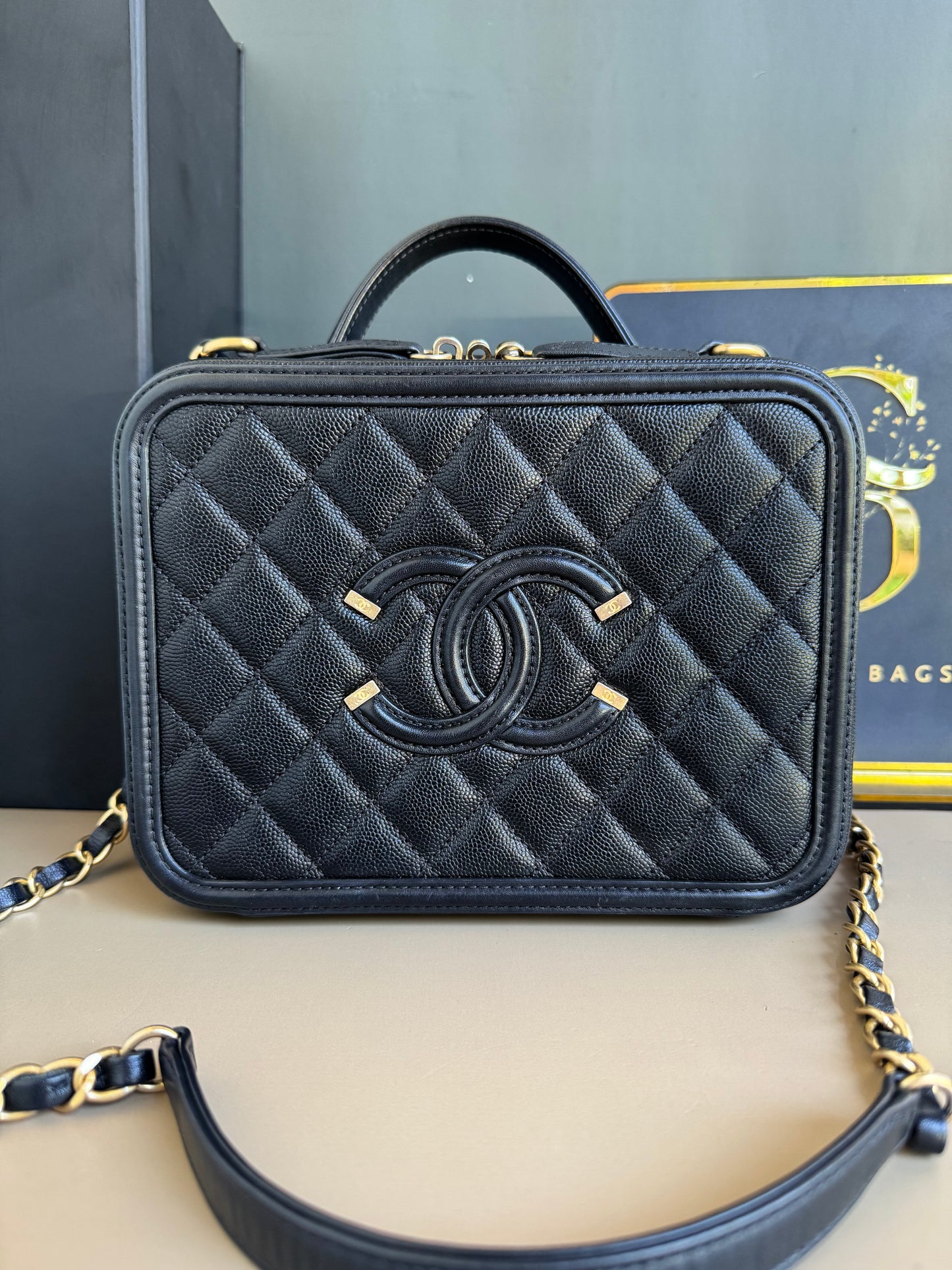CHANEL VANITY SMALL