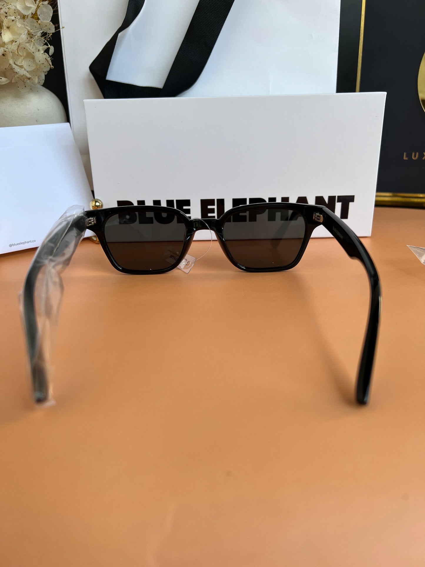 Blue Elephant Rika-s black