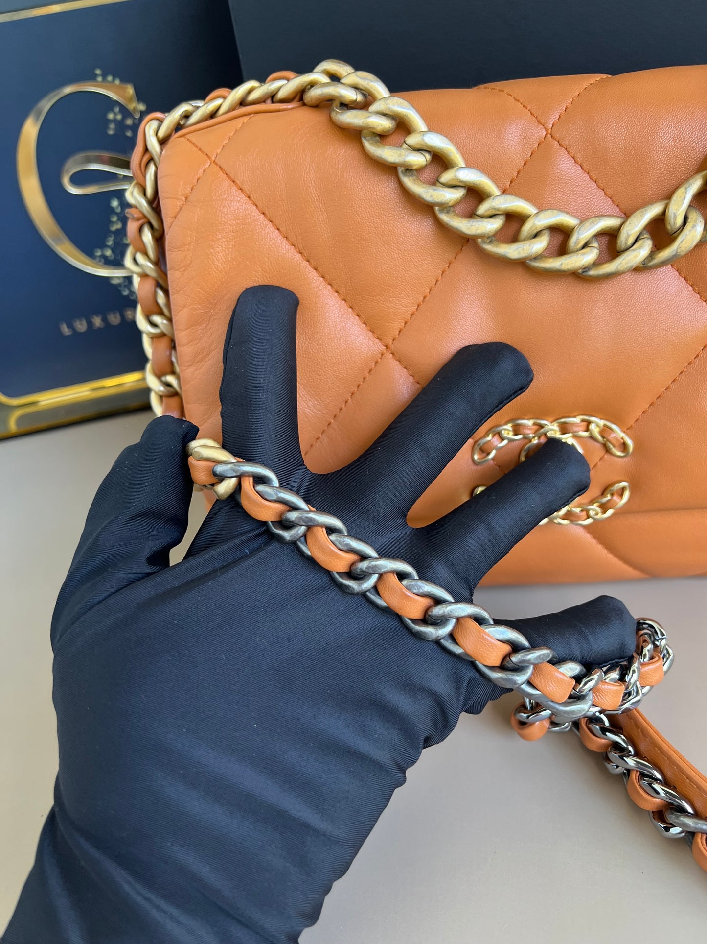 CHANEL C19 SMALL CARAMEL 21P