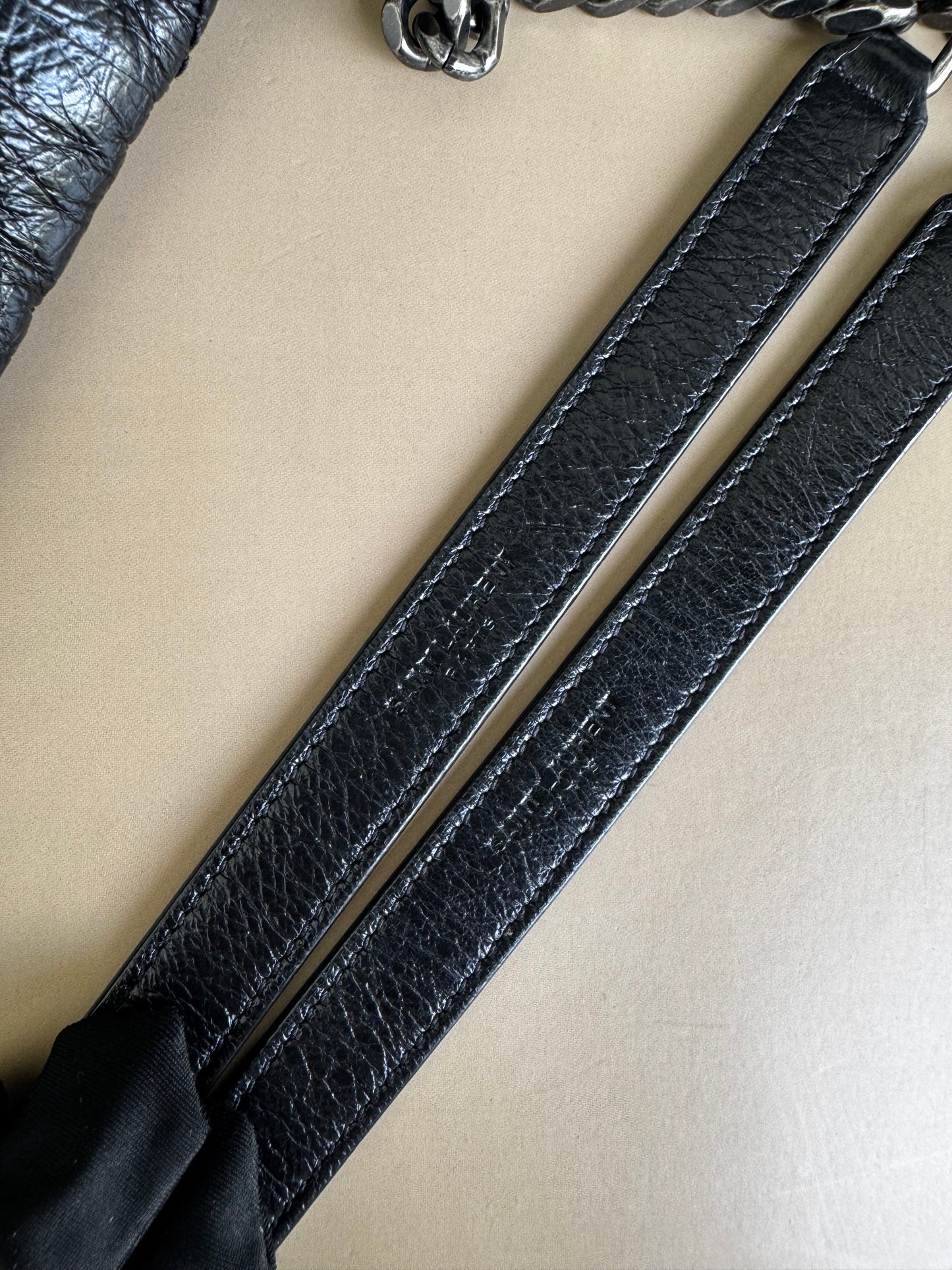 YSL NIKI MEDIUM