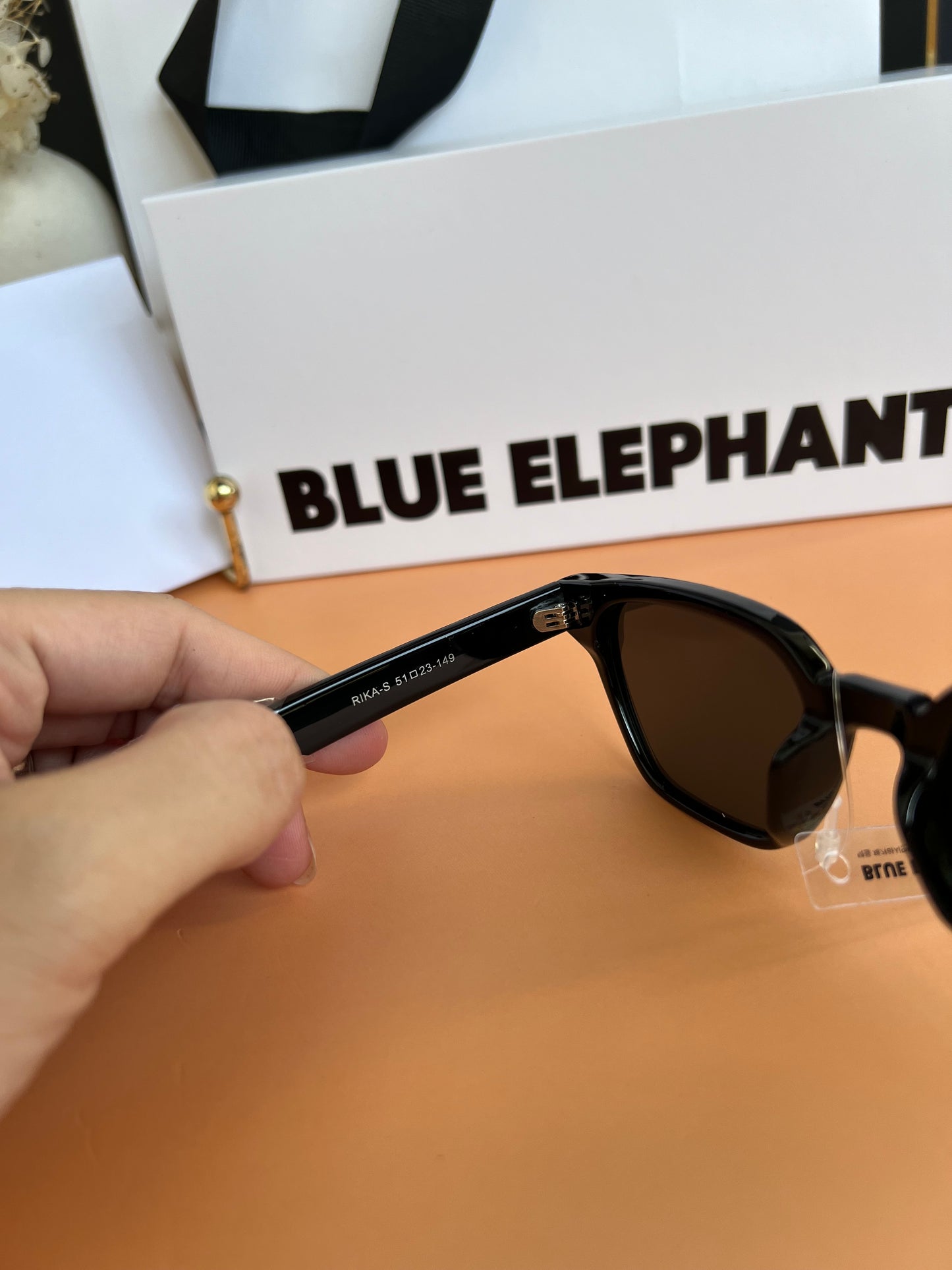 Blue Elephant Rika-s black