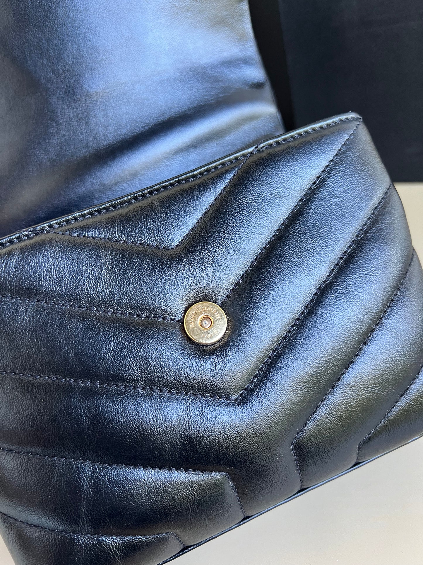 YSL SAINT LAURENT TOY LOU