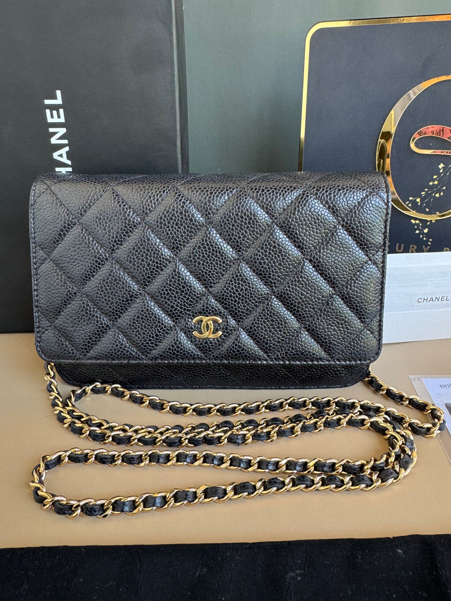 CHANEL WALLET ON CHAIN