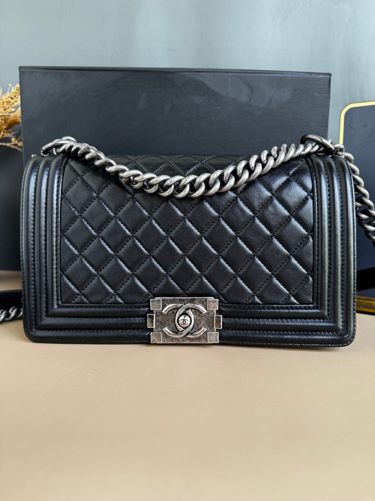 CHANEL LE BOY OLD MEDIUM