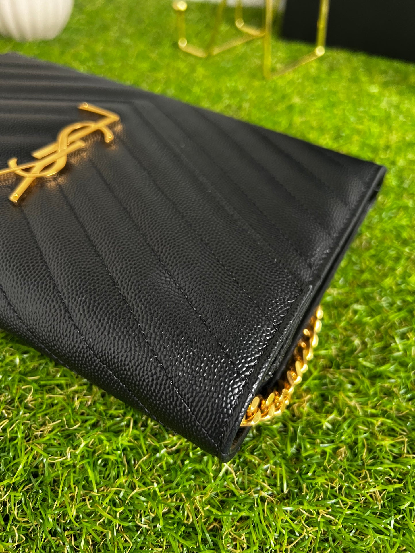 YSL WALLET ON CHAIN MEDIUM