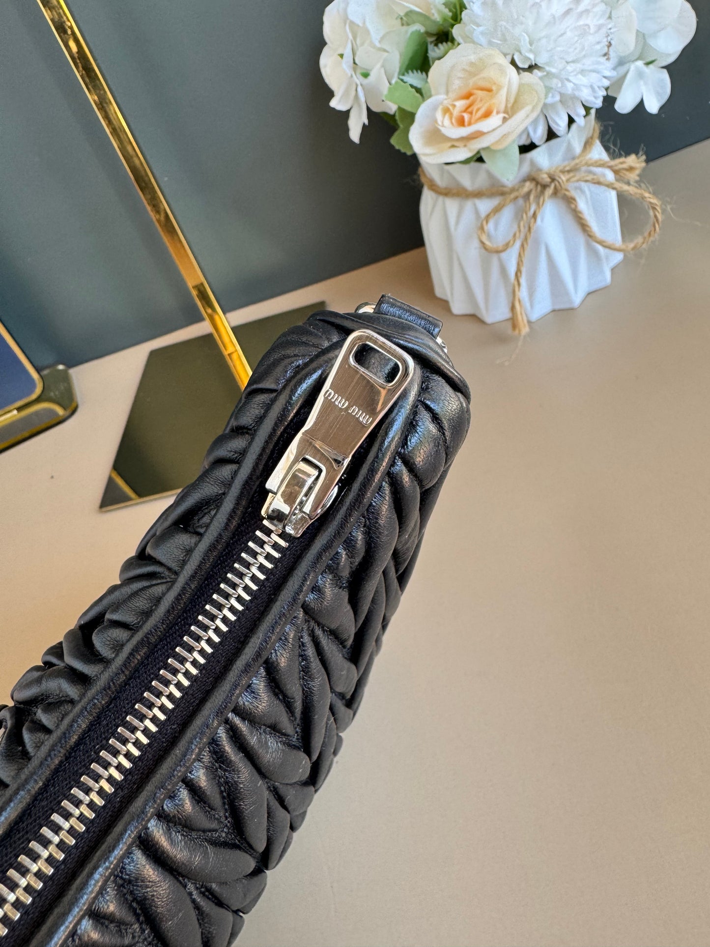 MIU MIU WANDER MULTI POCHETTE