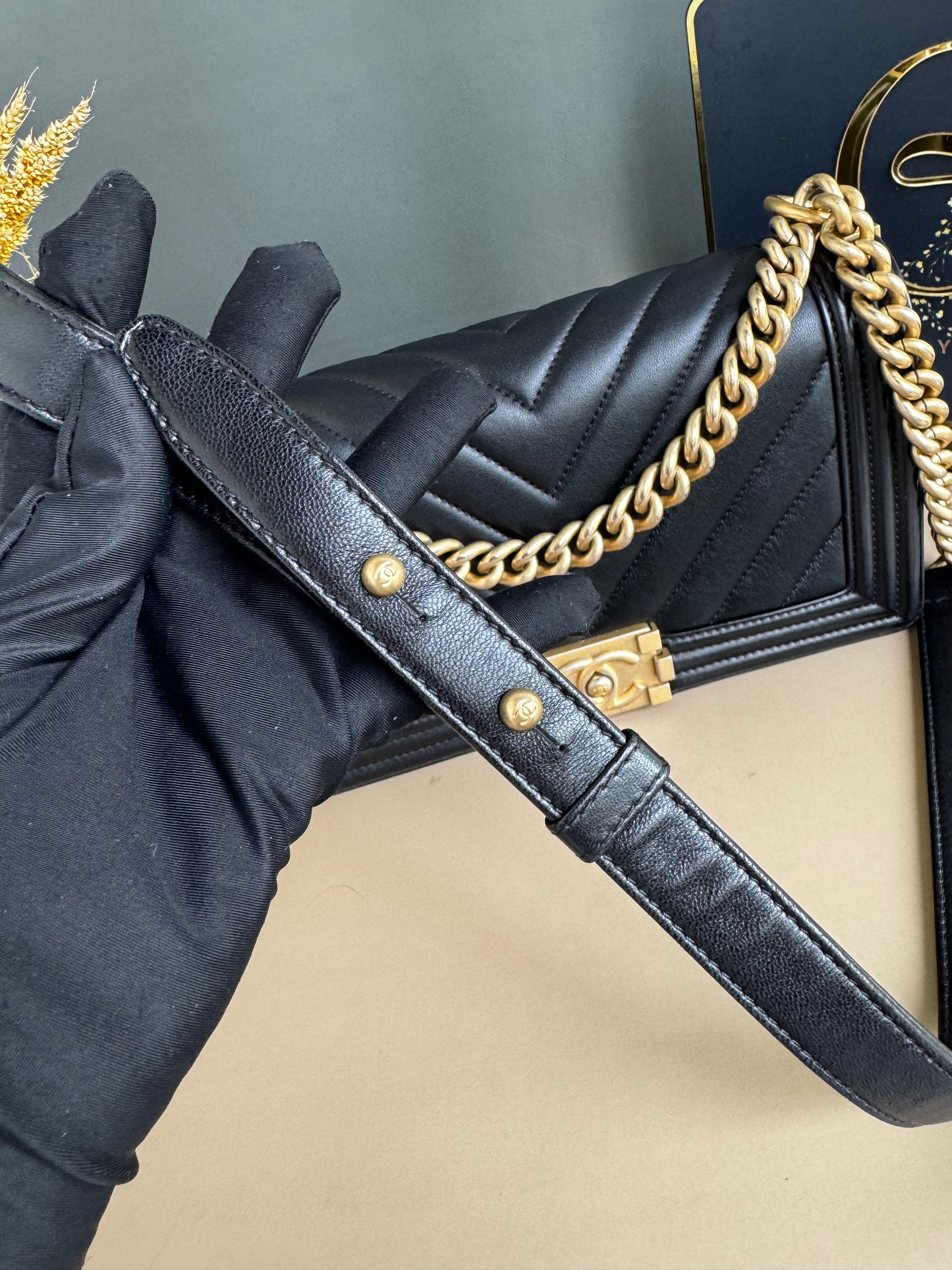CHANEL LE BOY OLD MEDIUM CHEVRON