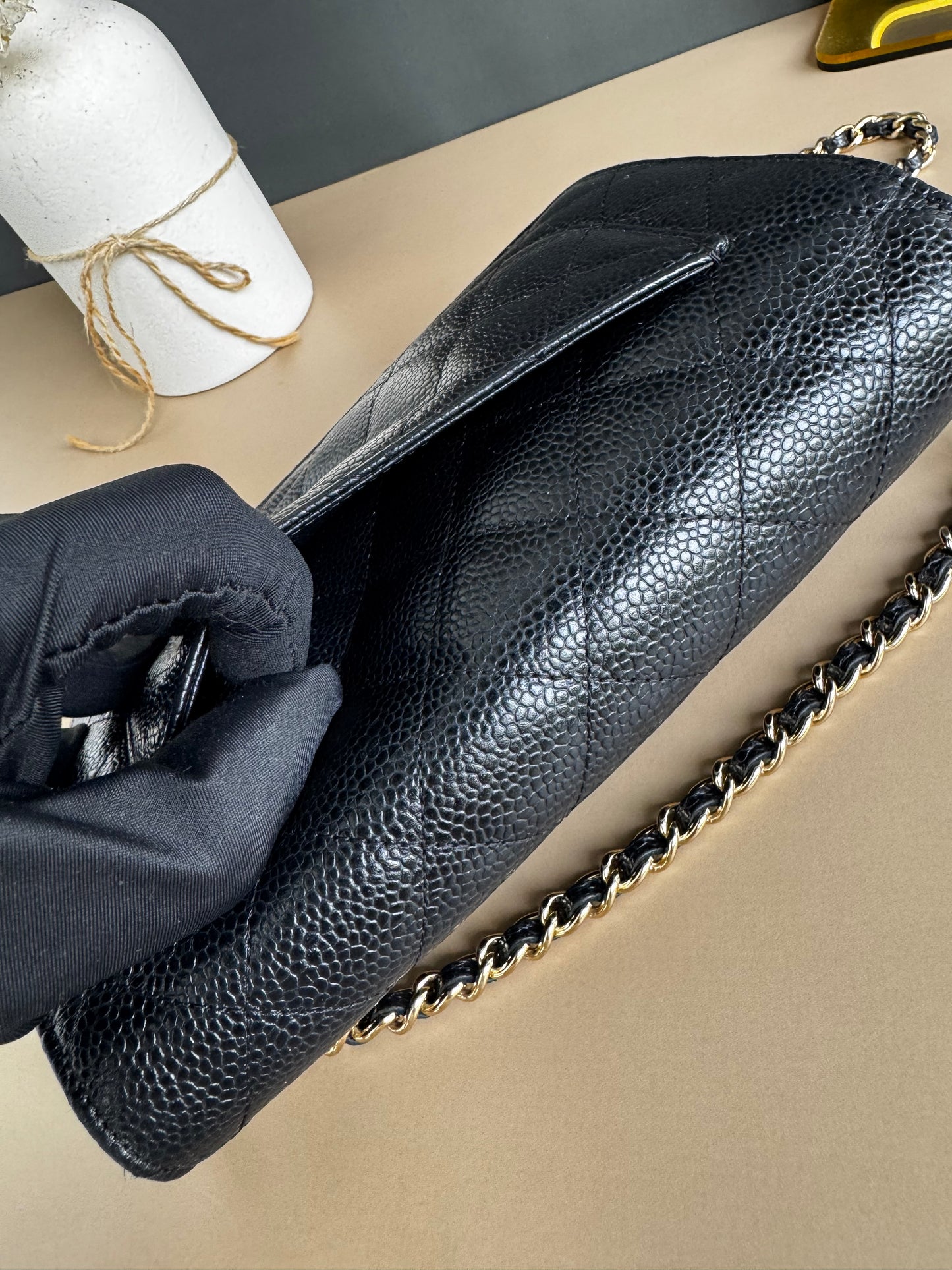 CHANEL WALLET ON CHAIN