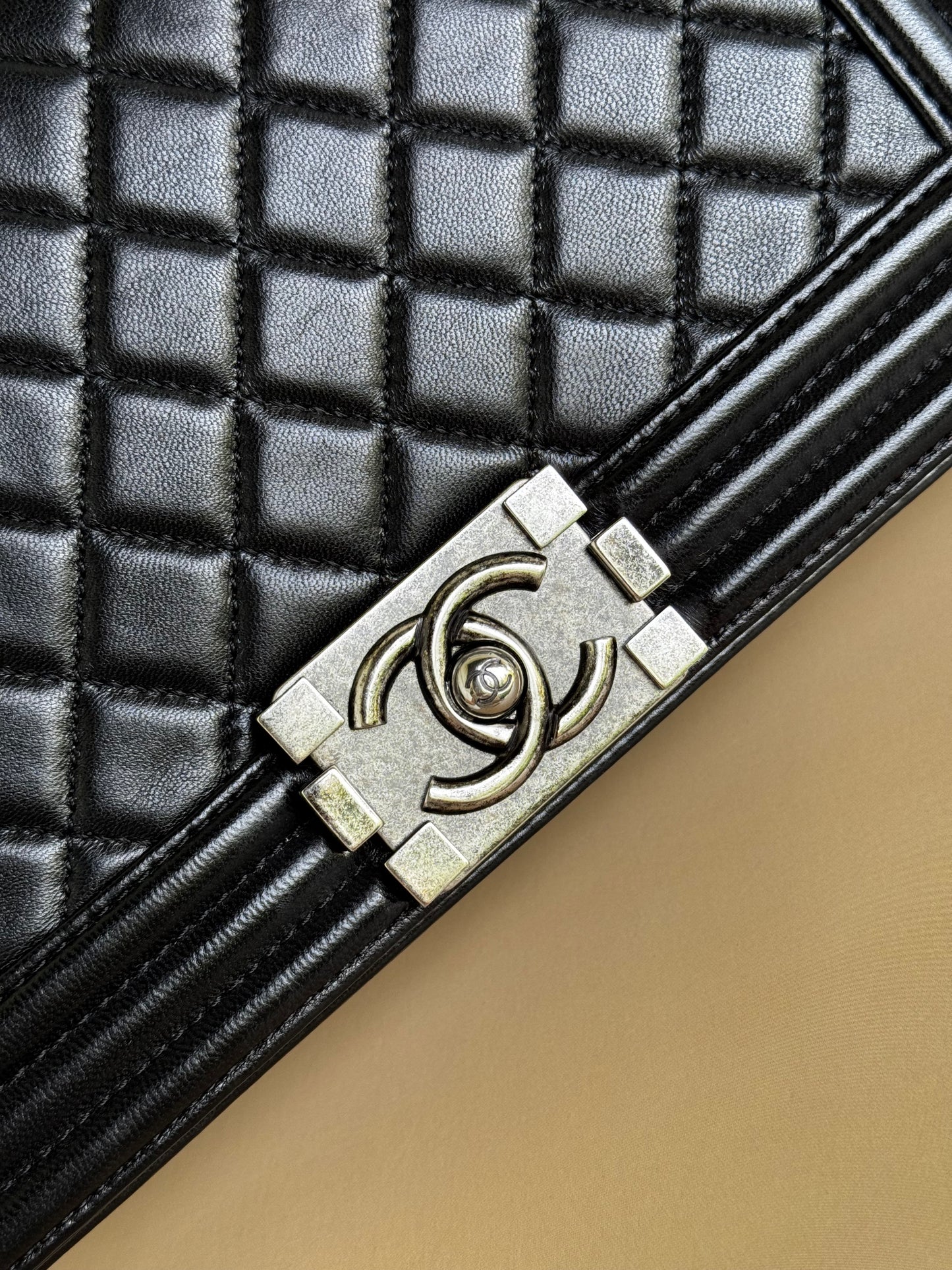 CHANEL LE BOY OLD MEDIUM
