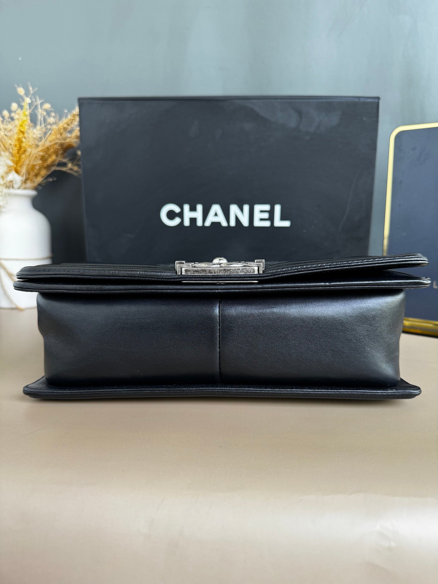 CHANEL LE BOY OLD MEDIUM