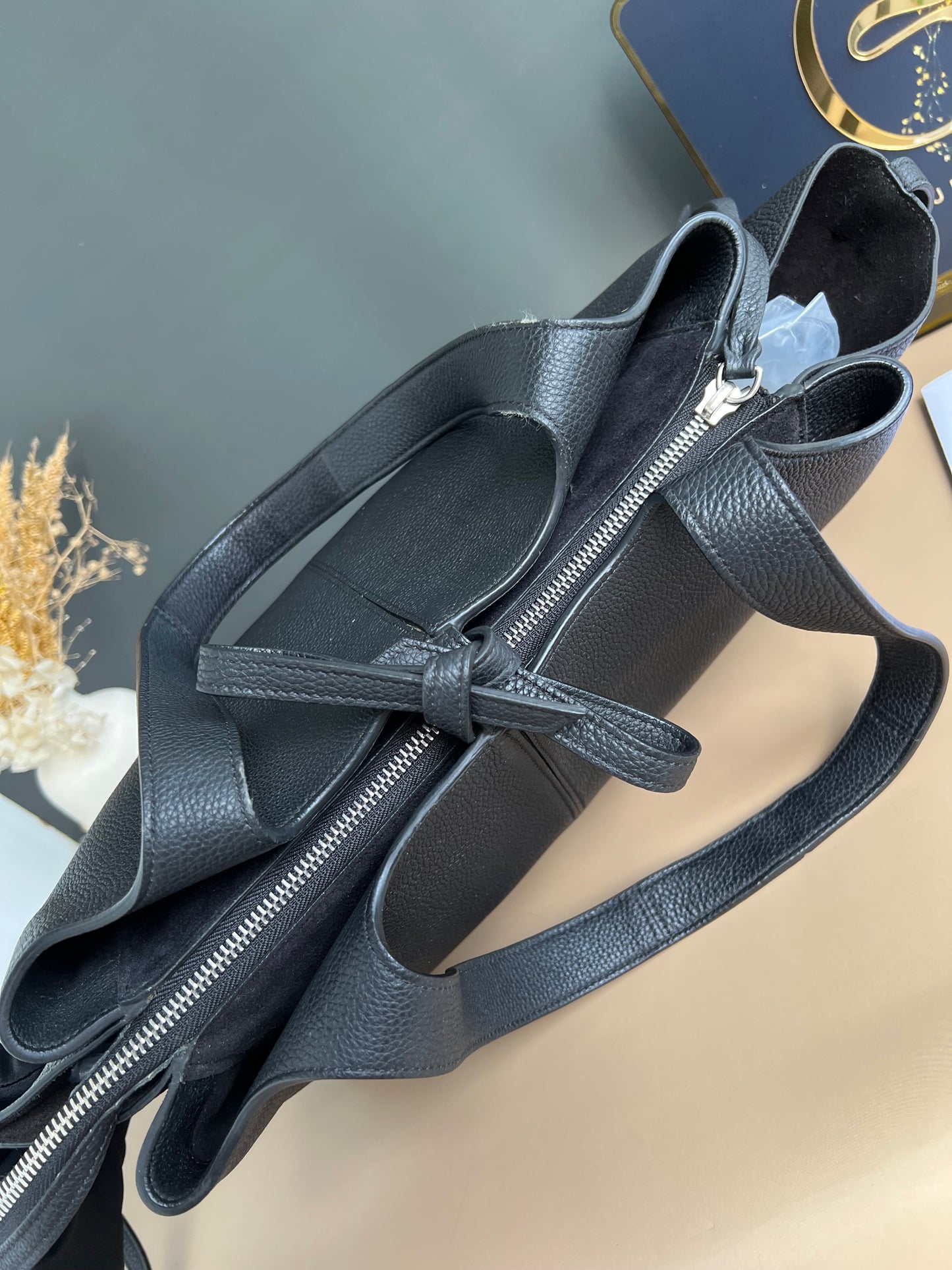 CELINE TRI FOLD LEATHER TOTE BAG
