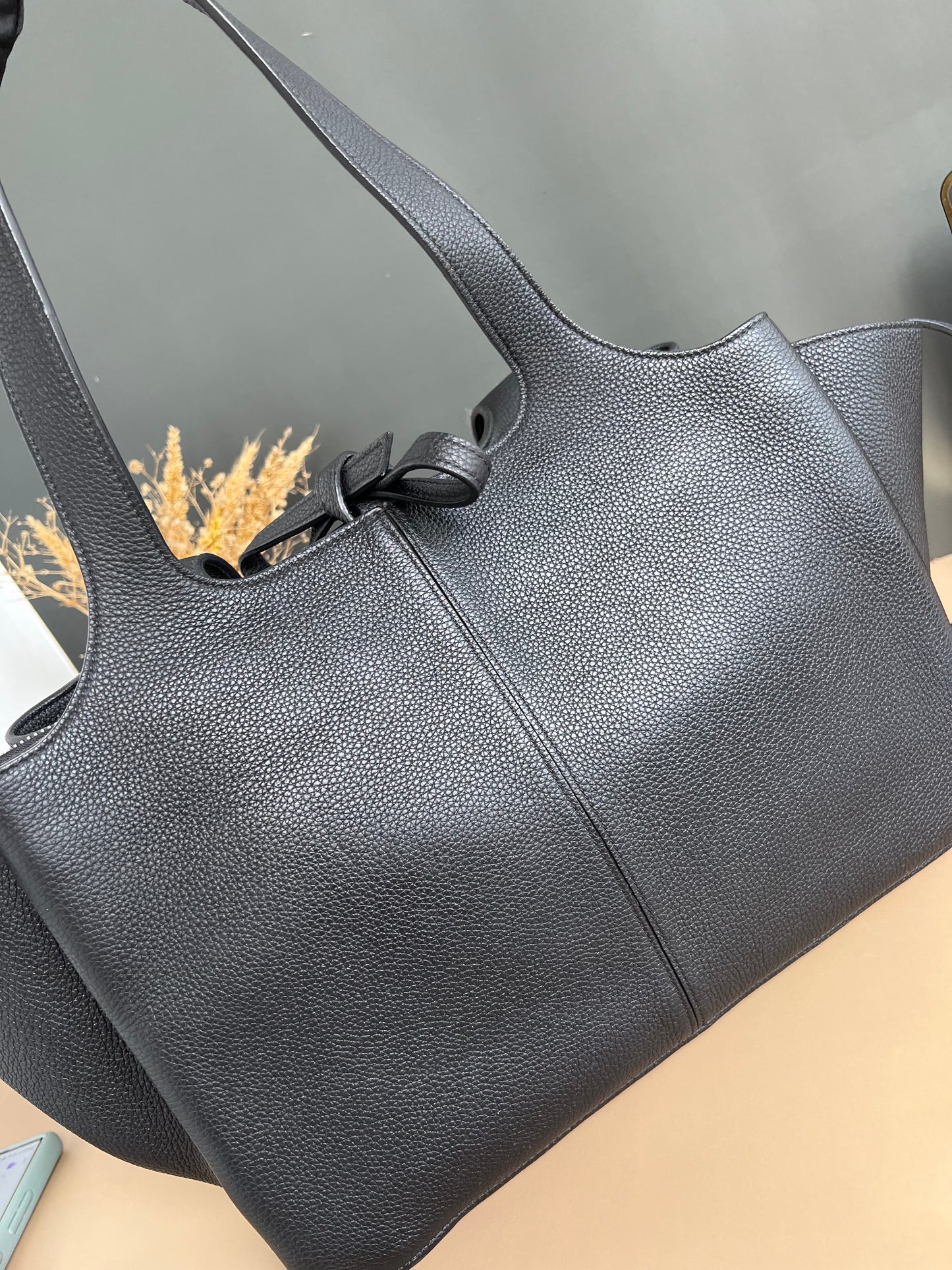 CELINE TRI FOLD LEATHER TOTE BAG