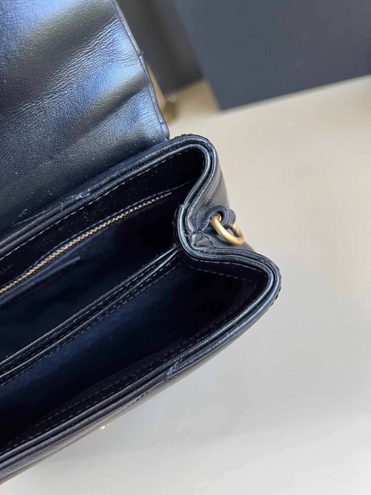 YSL SAINT LAURENT TOY LOU