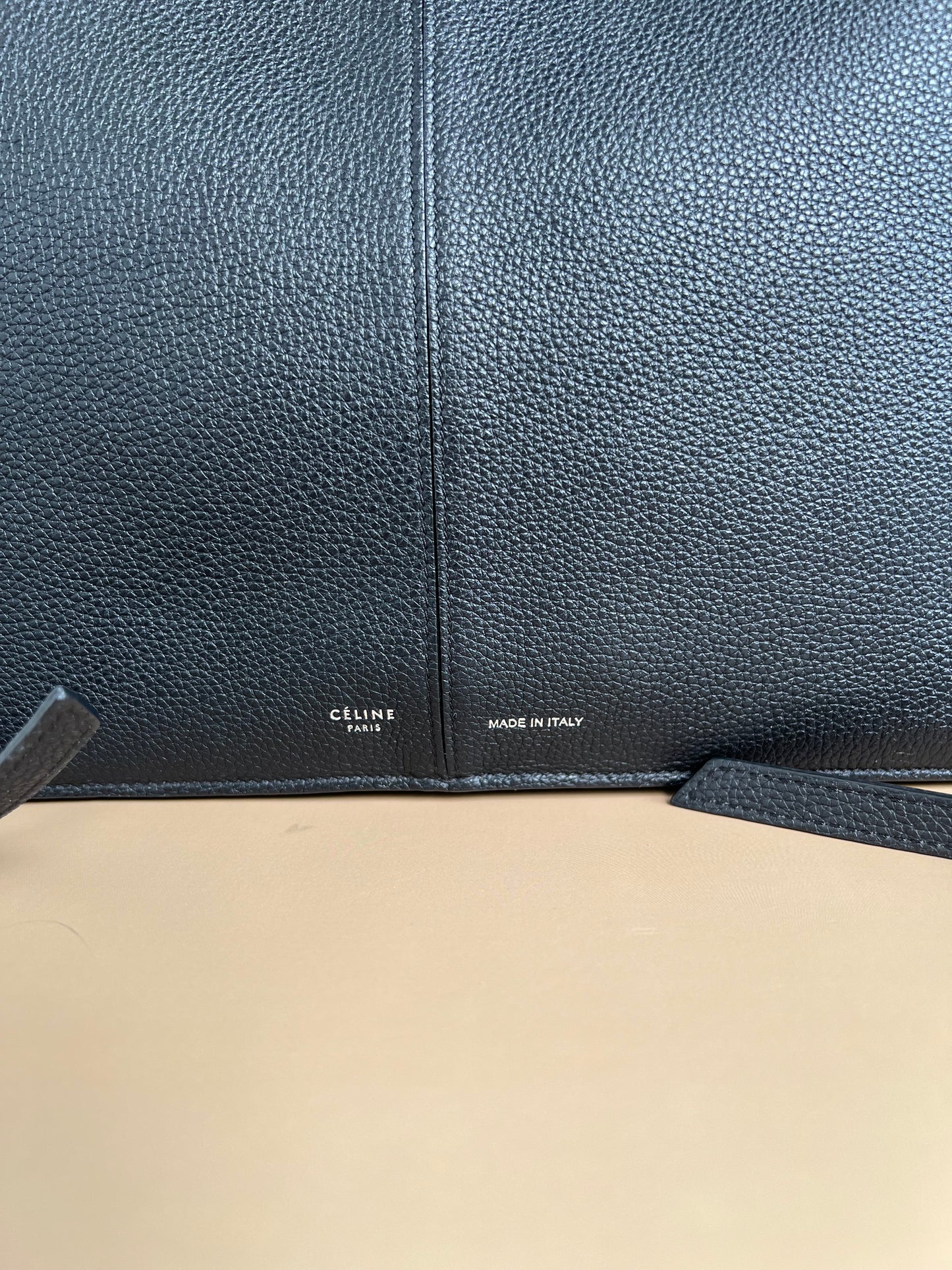 CELINE TRI FOLD LEATHER TOTE BAG