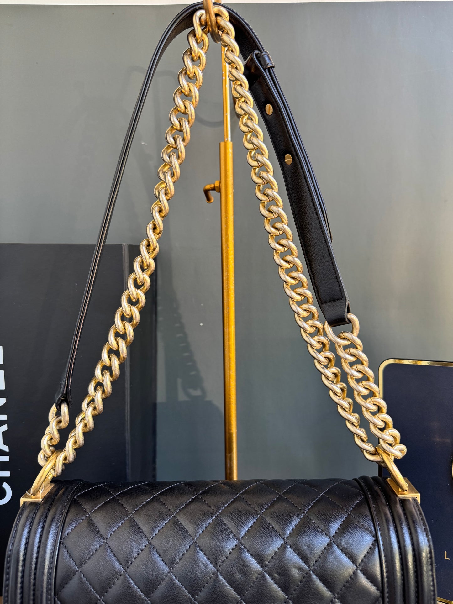 CHANEL LE BOY OLD MEDIUM