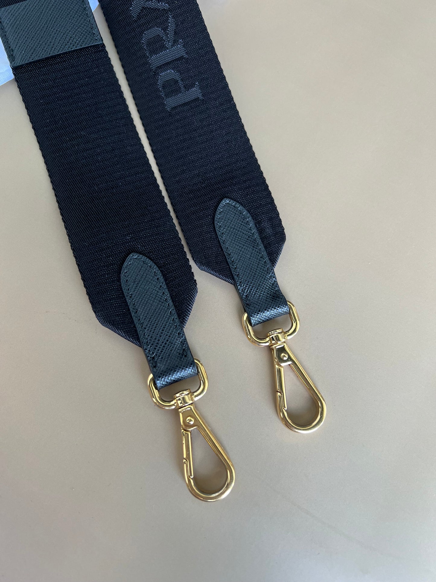 PRADA RE-EDITION MULTI POCHETTE