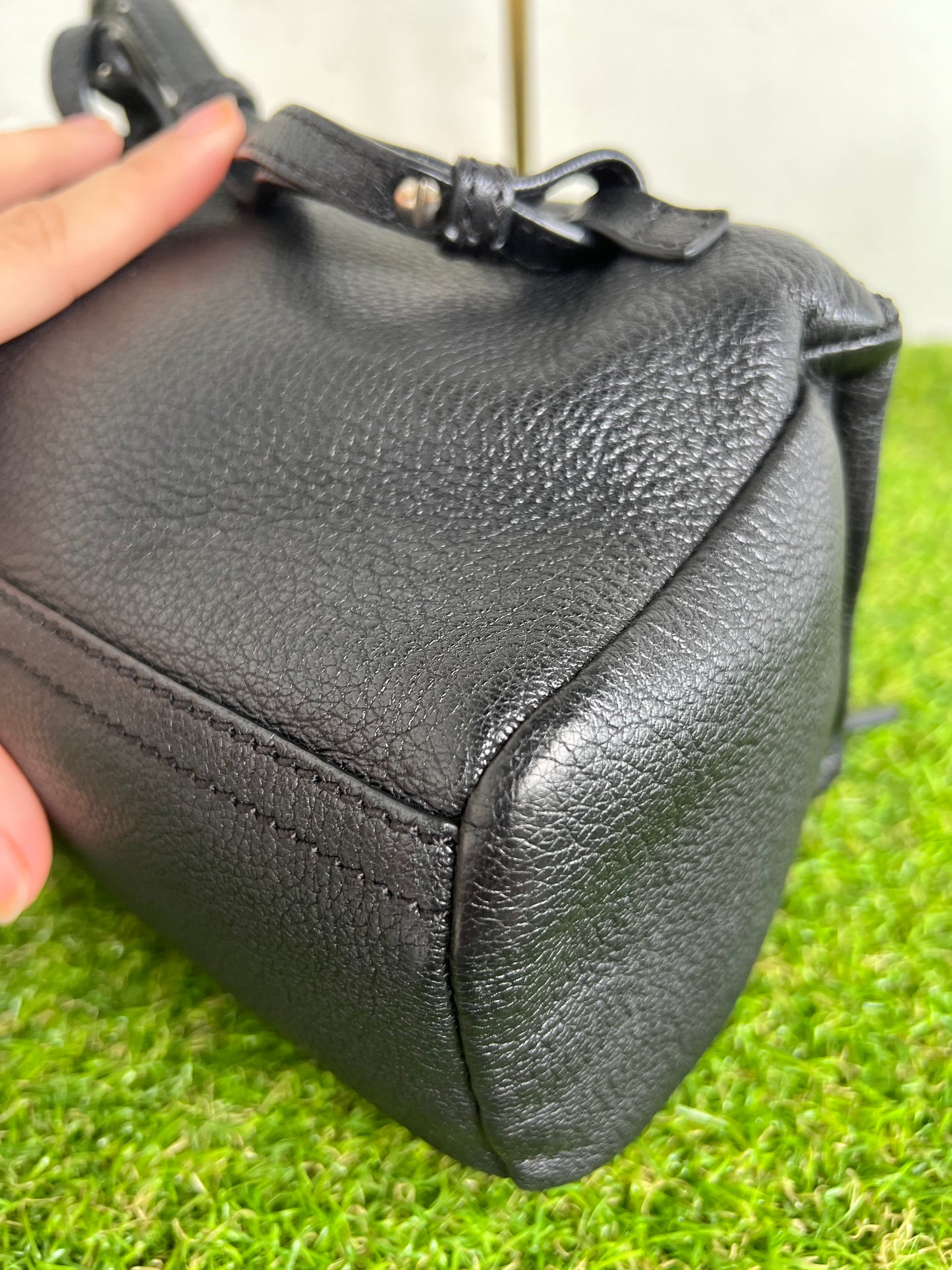 GIVENCHY MINI PANDORA