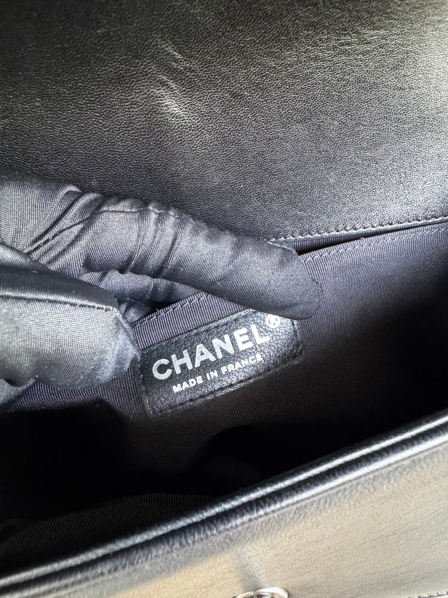 CHANEL LE BOY OLD MEDIUM