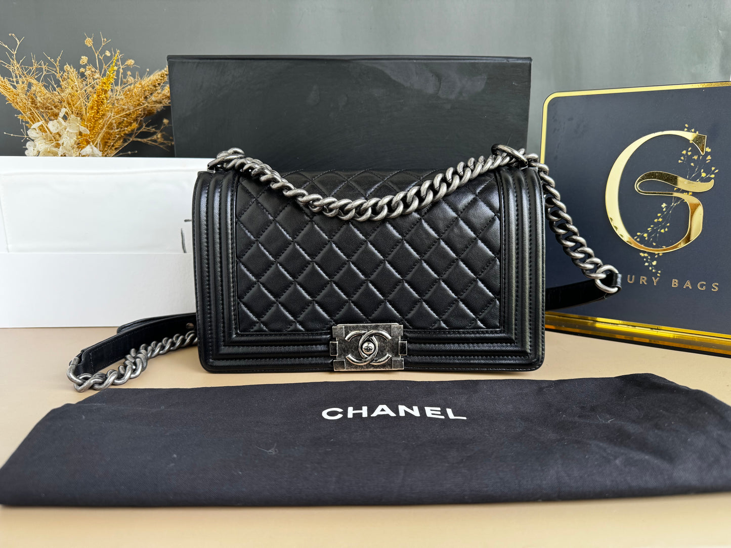 CHANEL LE BOY OLD MEDIUM