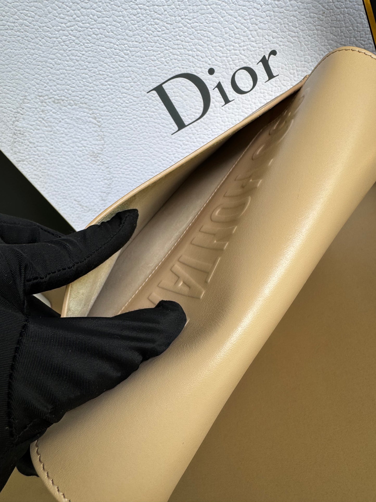 DIOR BOBBY MEDIUM