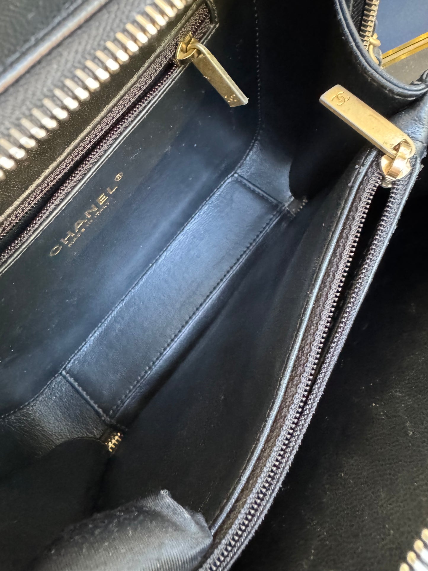 CHANEL VANITY SMALL
