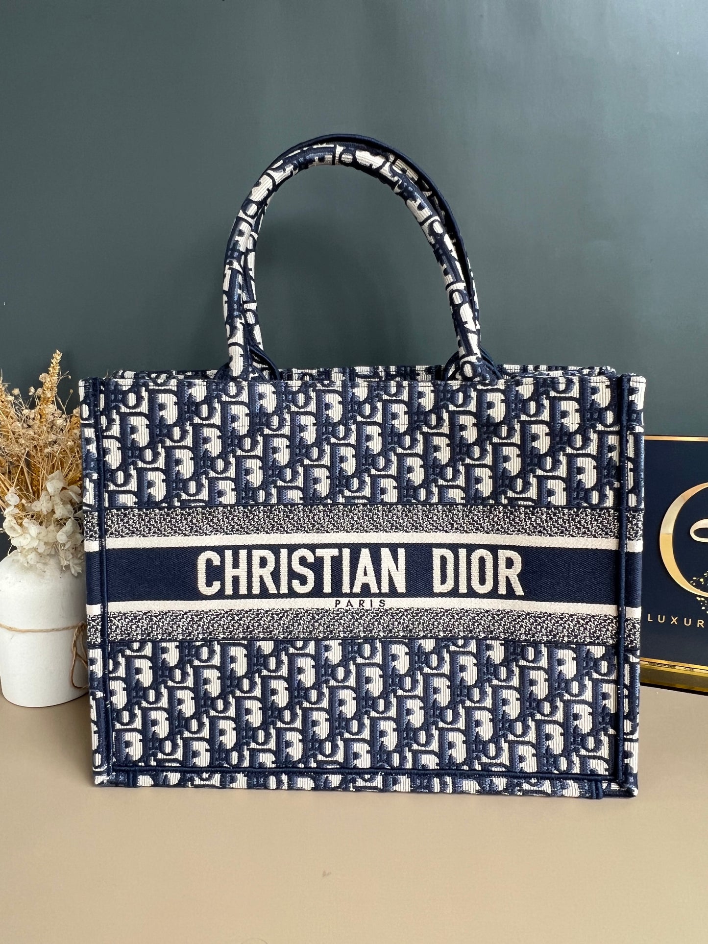 CHRISTIAN DIOR BOOKTOTE MEDIUM