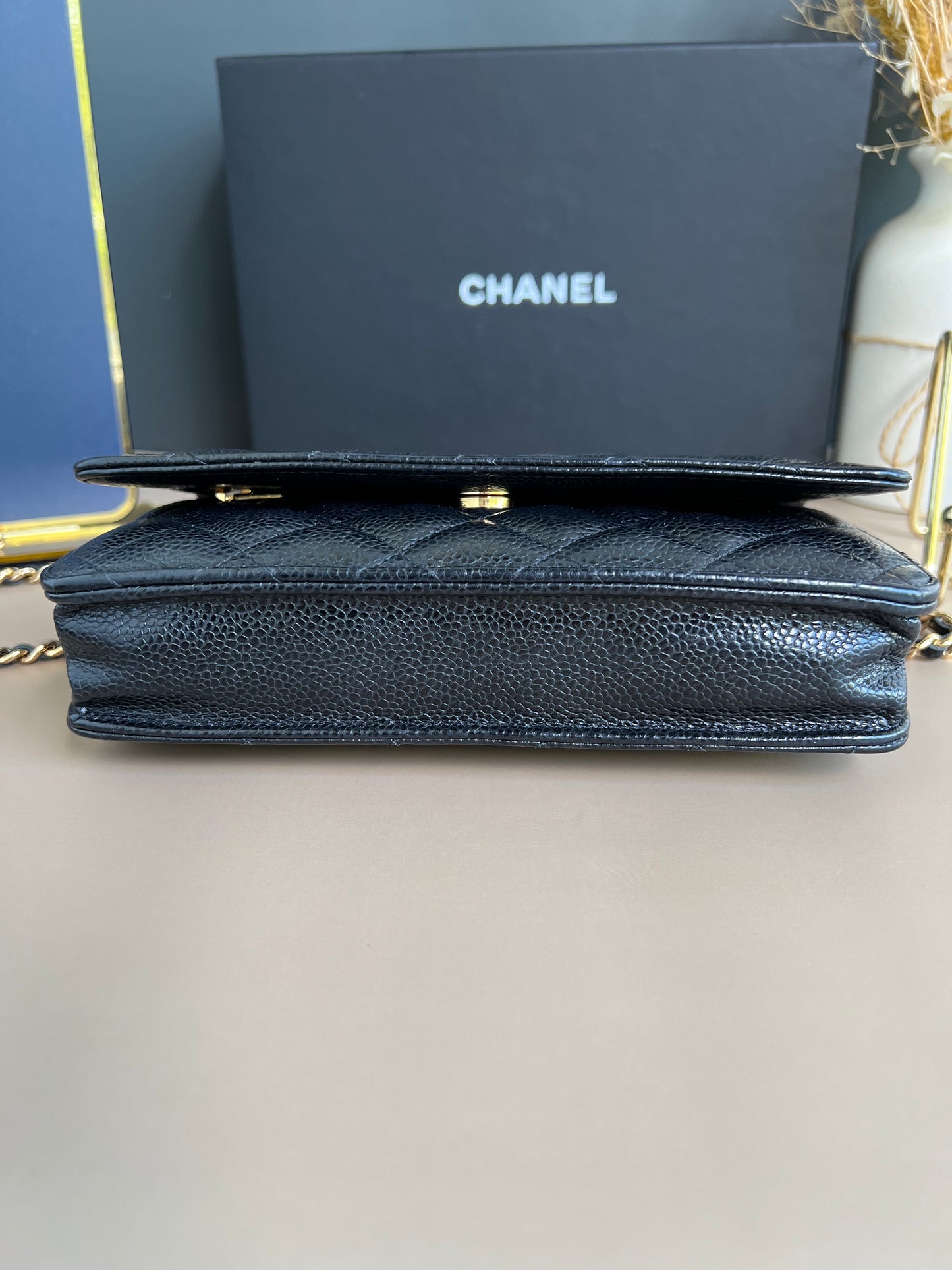 CHANEL WALLET ON CHAIN