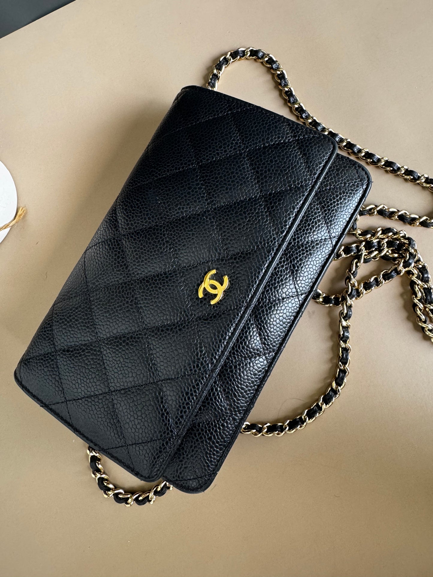 CHANEL WALLET ON CHAIN