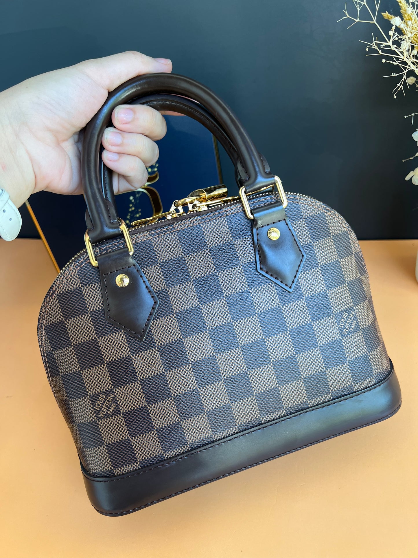LOUIS VUITTON BB ALMA DAMIER EBENE