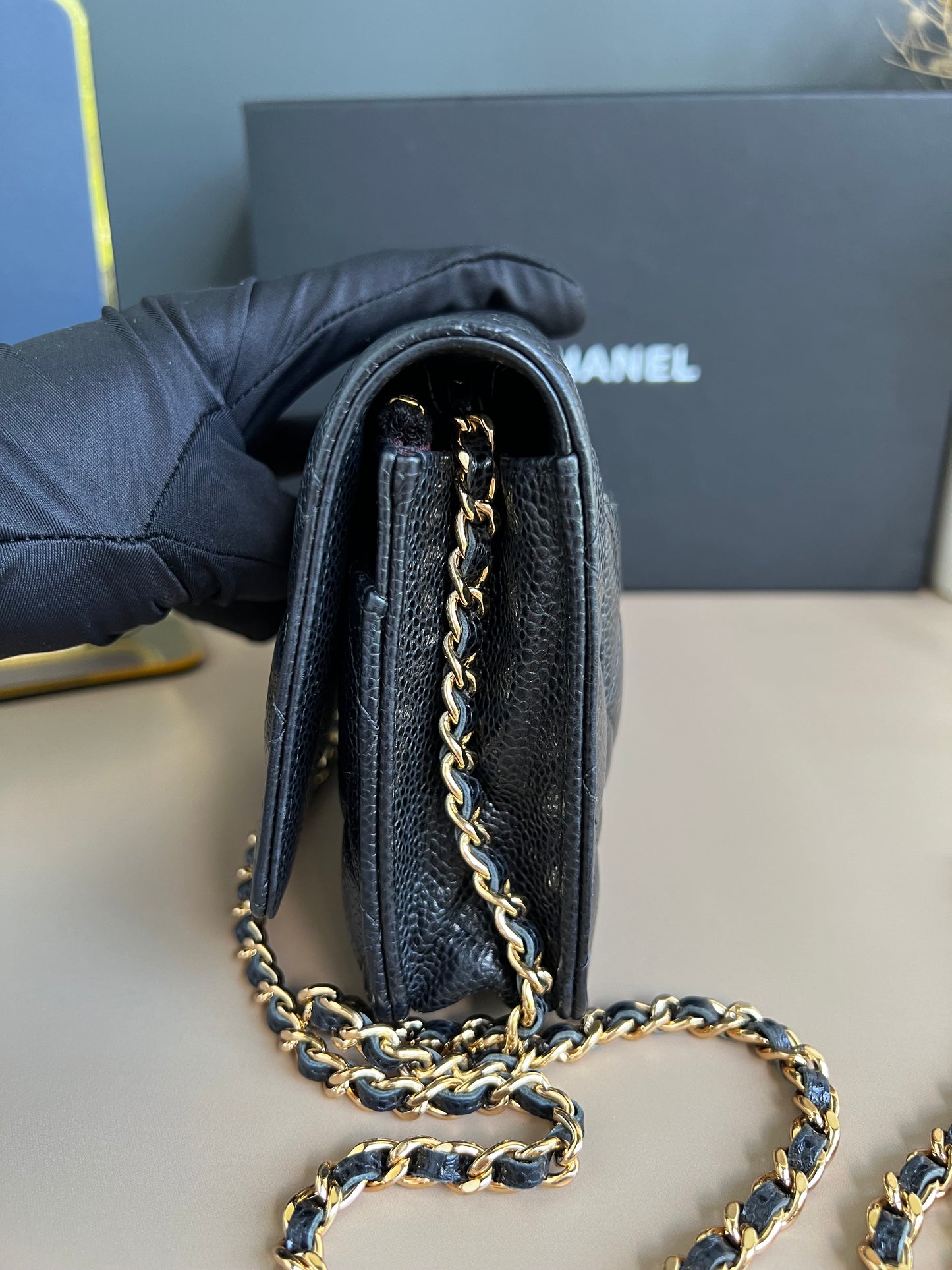 CHANEL WALLET ON CHAIN