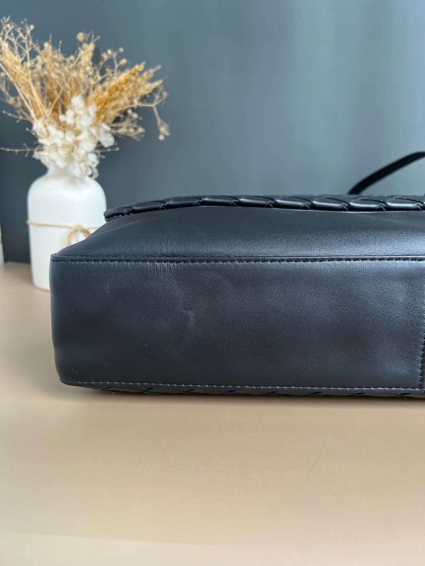 BOTTEGA VENETTA MESSENGER BAG