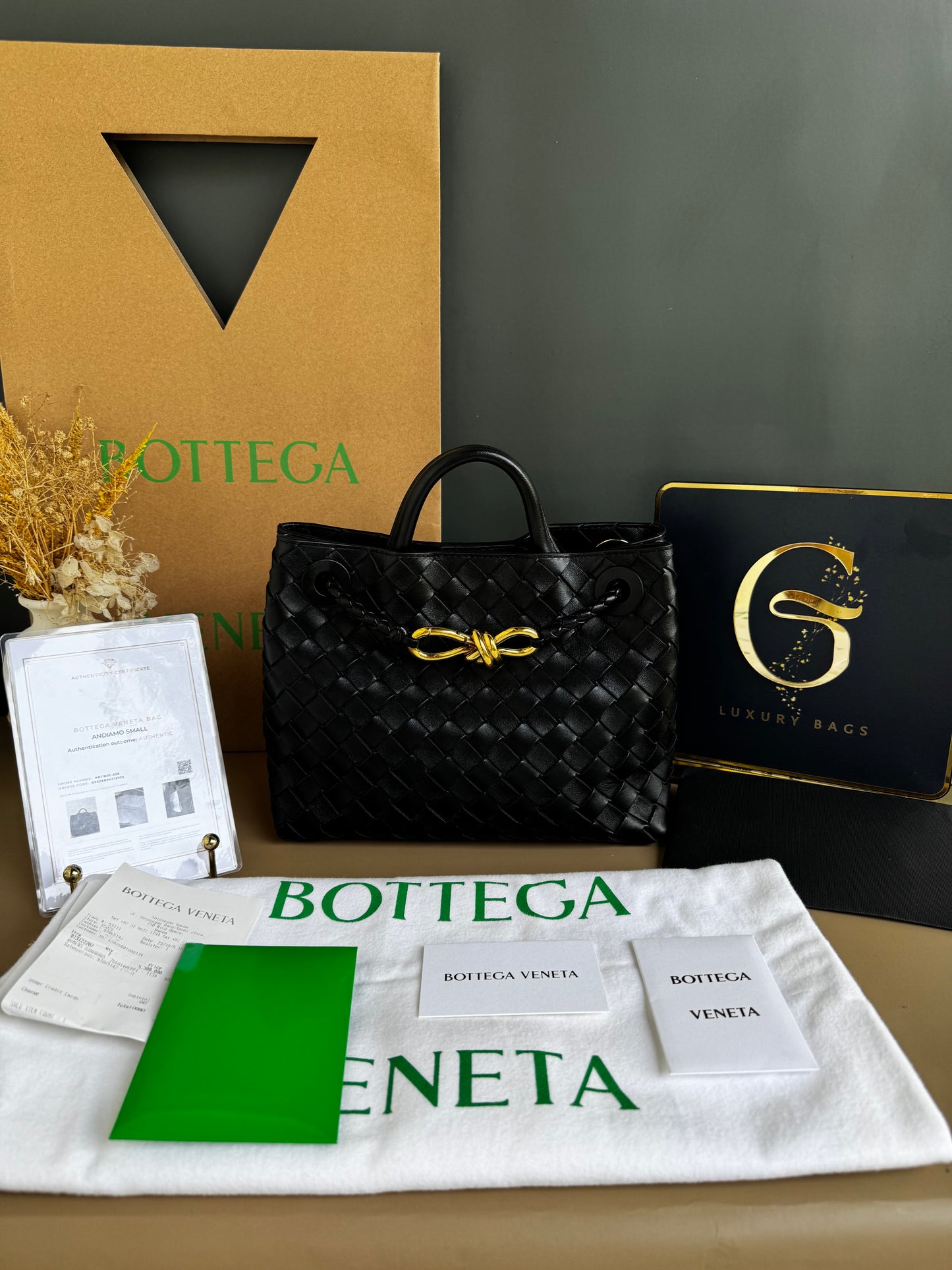 BOTTEGA VENETA ANDIAMO BLACK SMALL