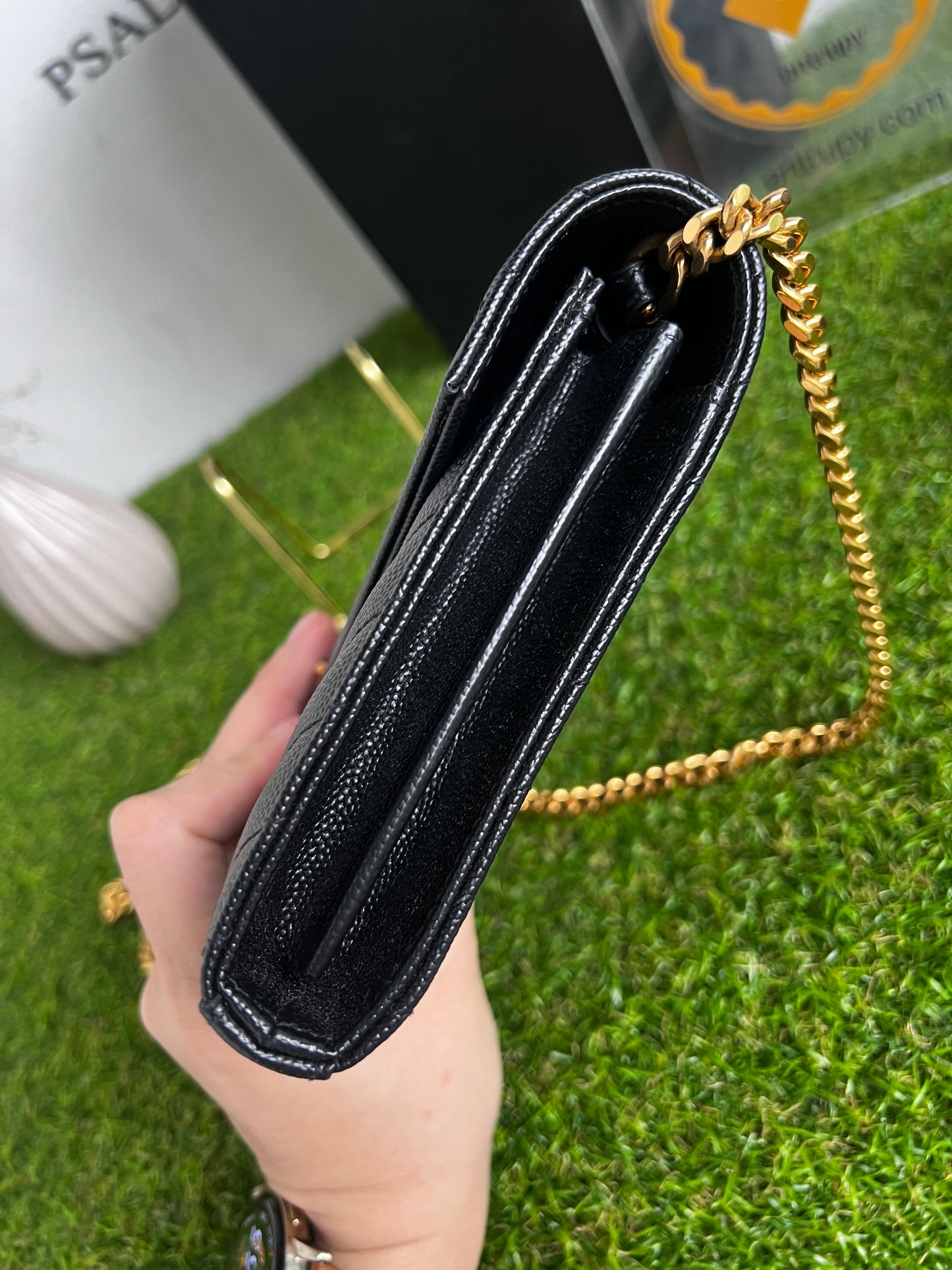 YSL WALLET ON CHAIN MEDIUM