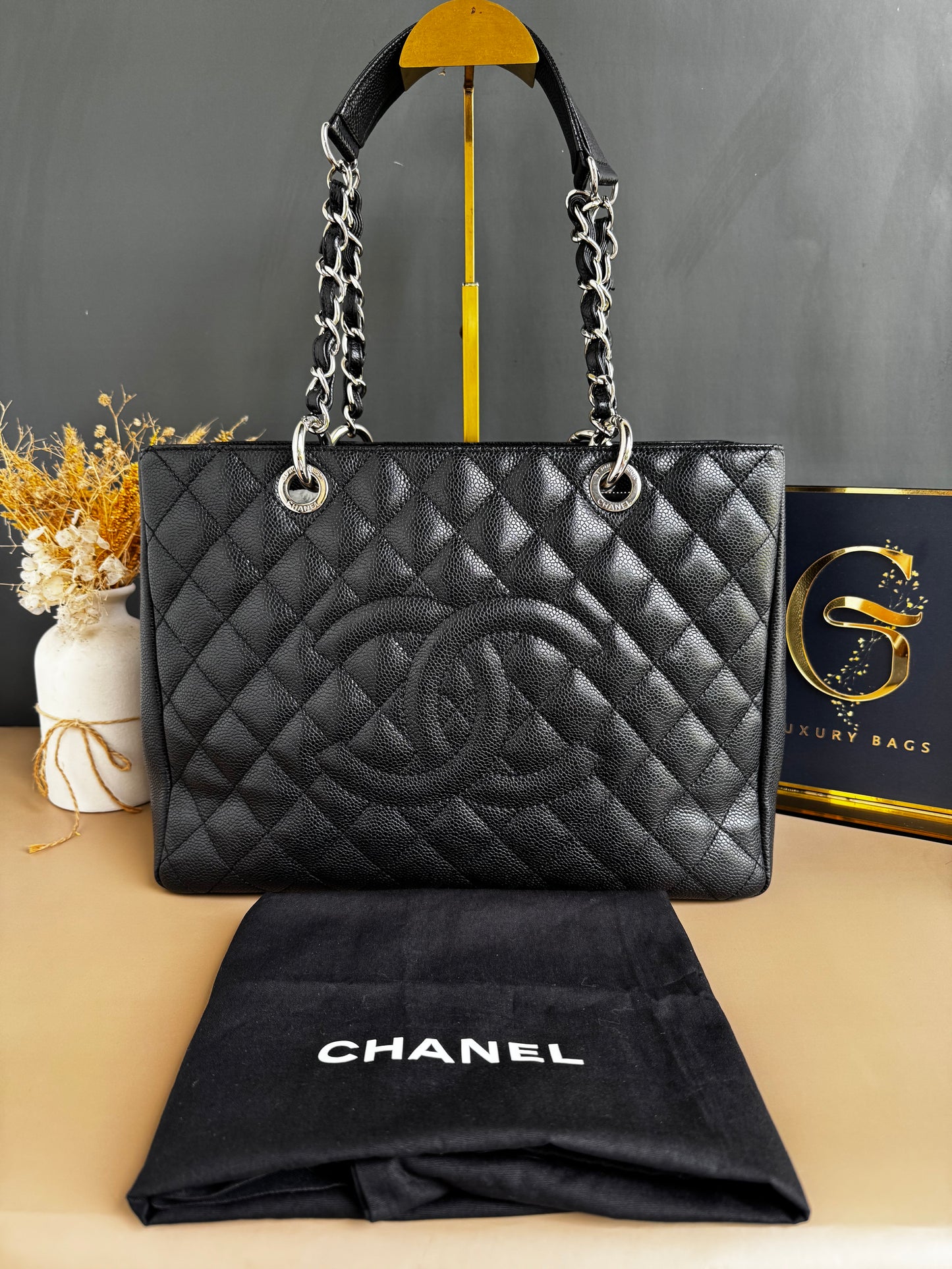 CHANEL GST BLACK