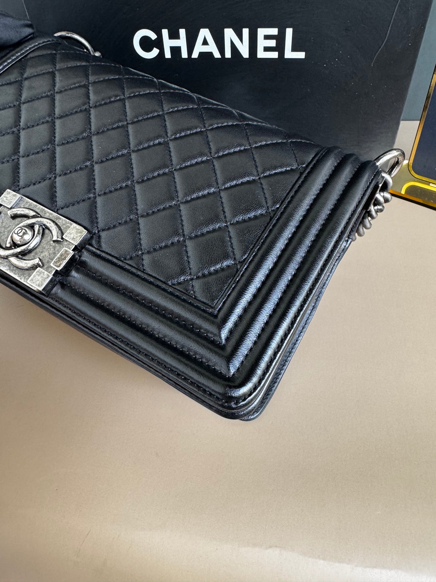 CHANEL LE BOY OLD MEDIUM