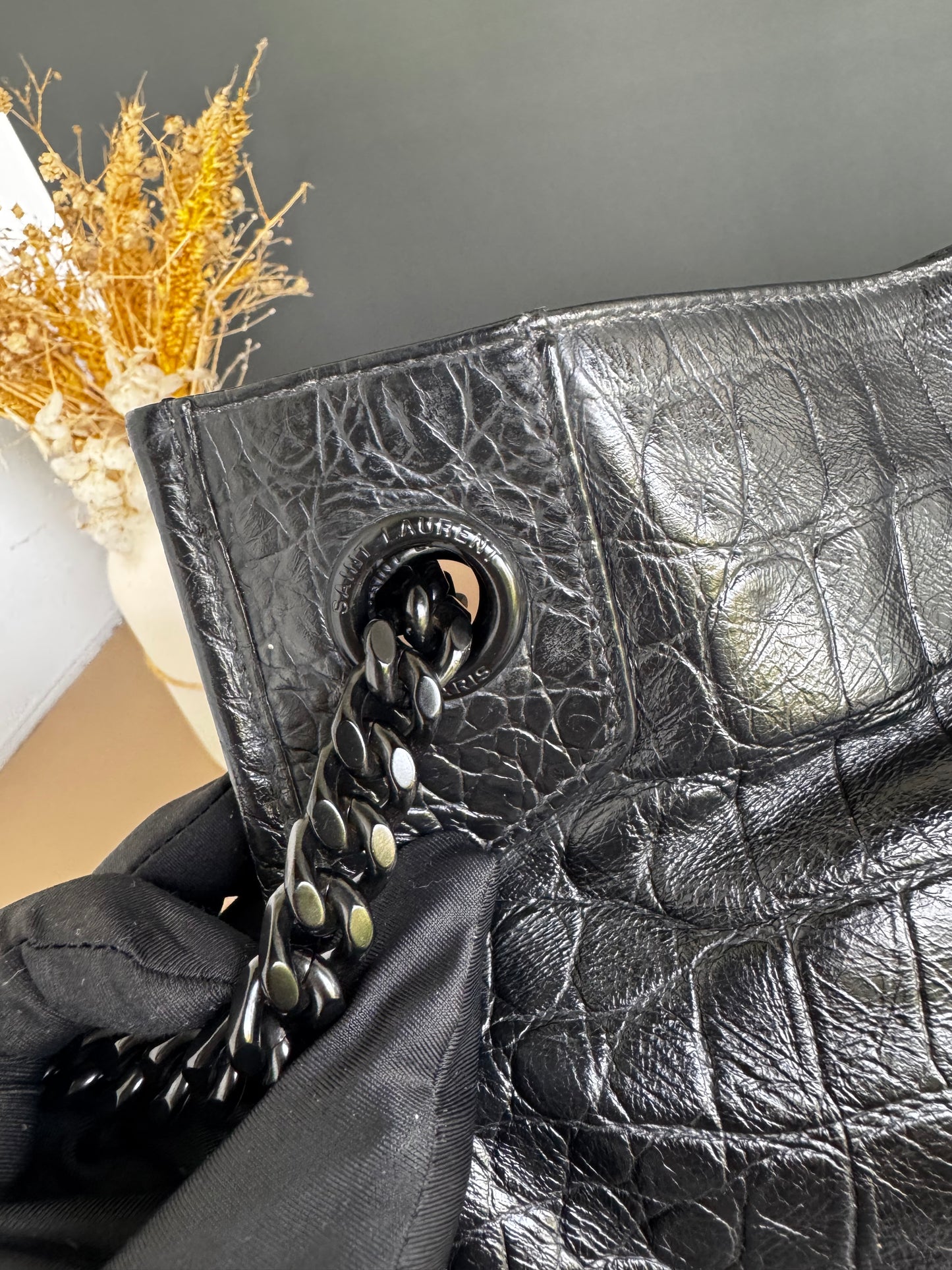 YSL NIKI SHOPPING IN CROCODILE EMBOSSED LEATHER