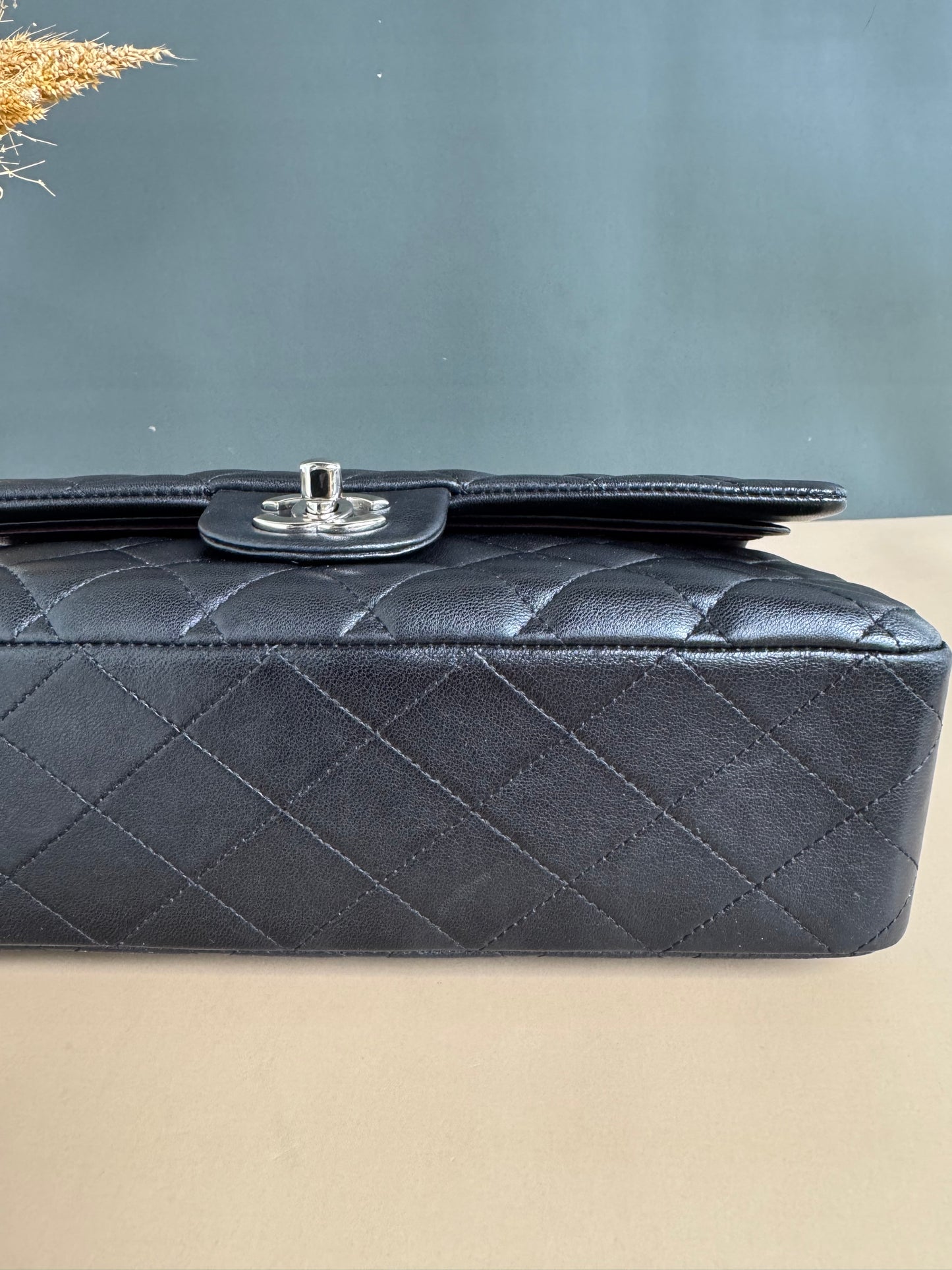 CHANEL CLASSIC MEDIUM DF