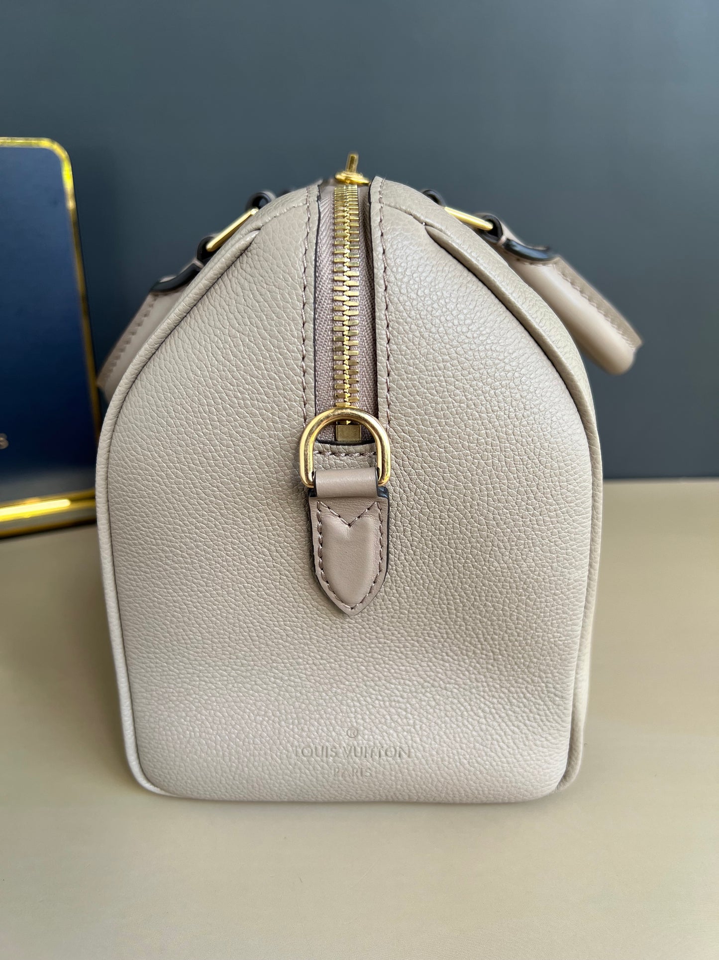 LOUIS VUITTON BANDOULIERE 25 EMPREIENTE