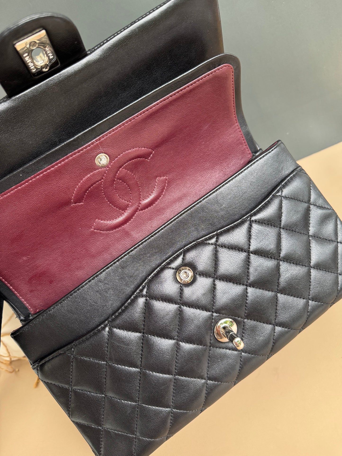 CHANEL CLASSIC MEDIUM DF