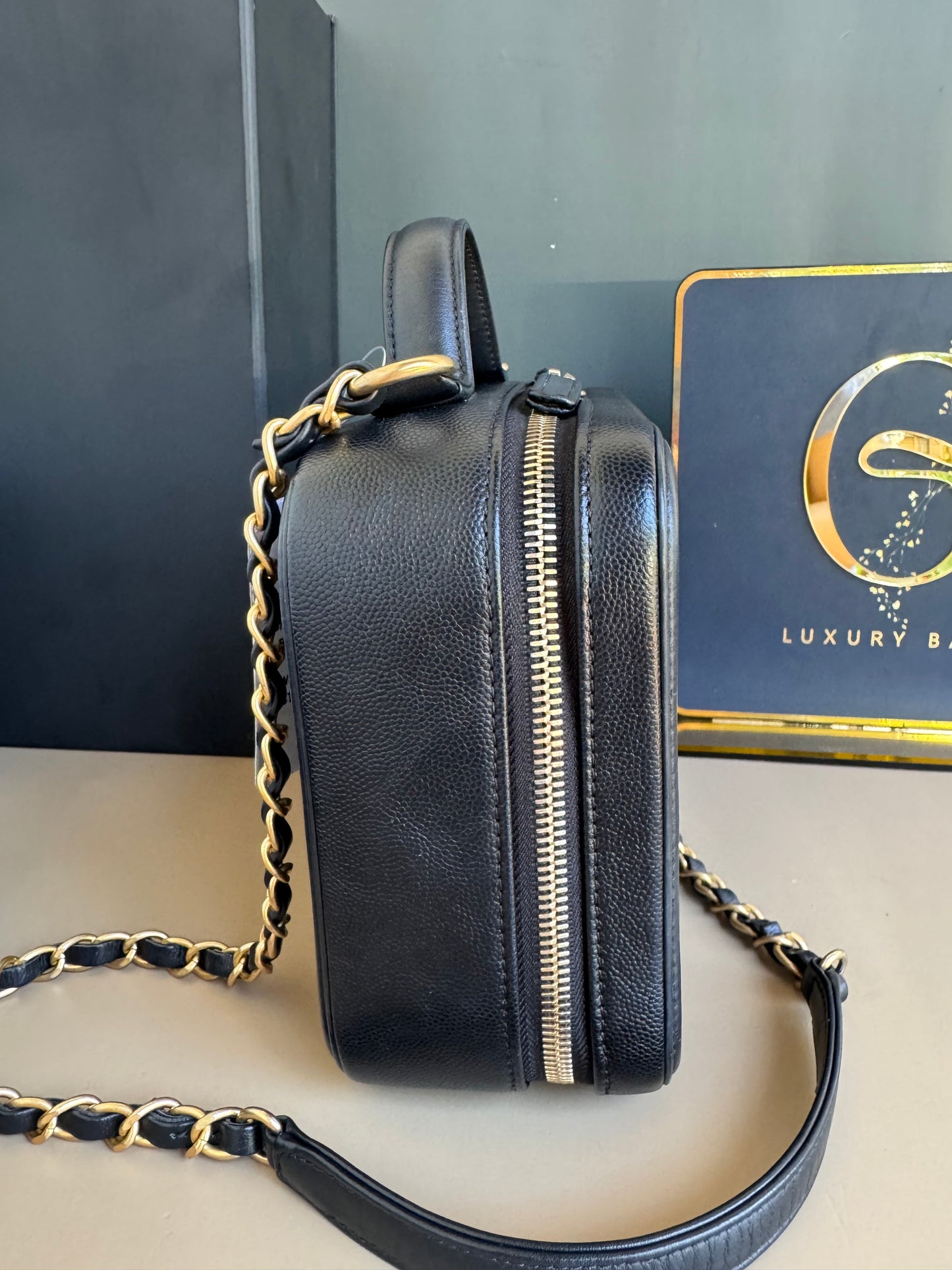 CHANEL VANITY SMALL