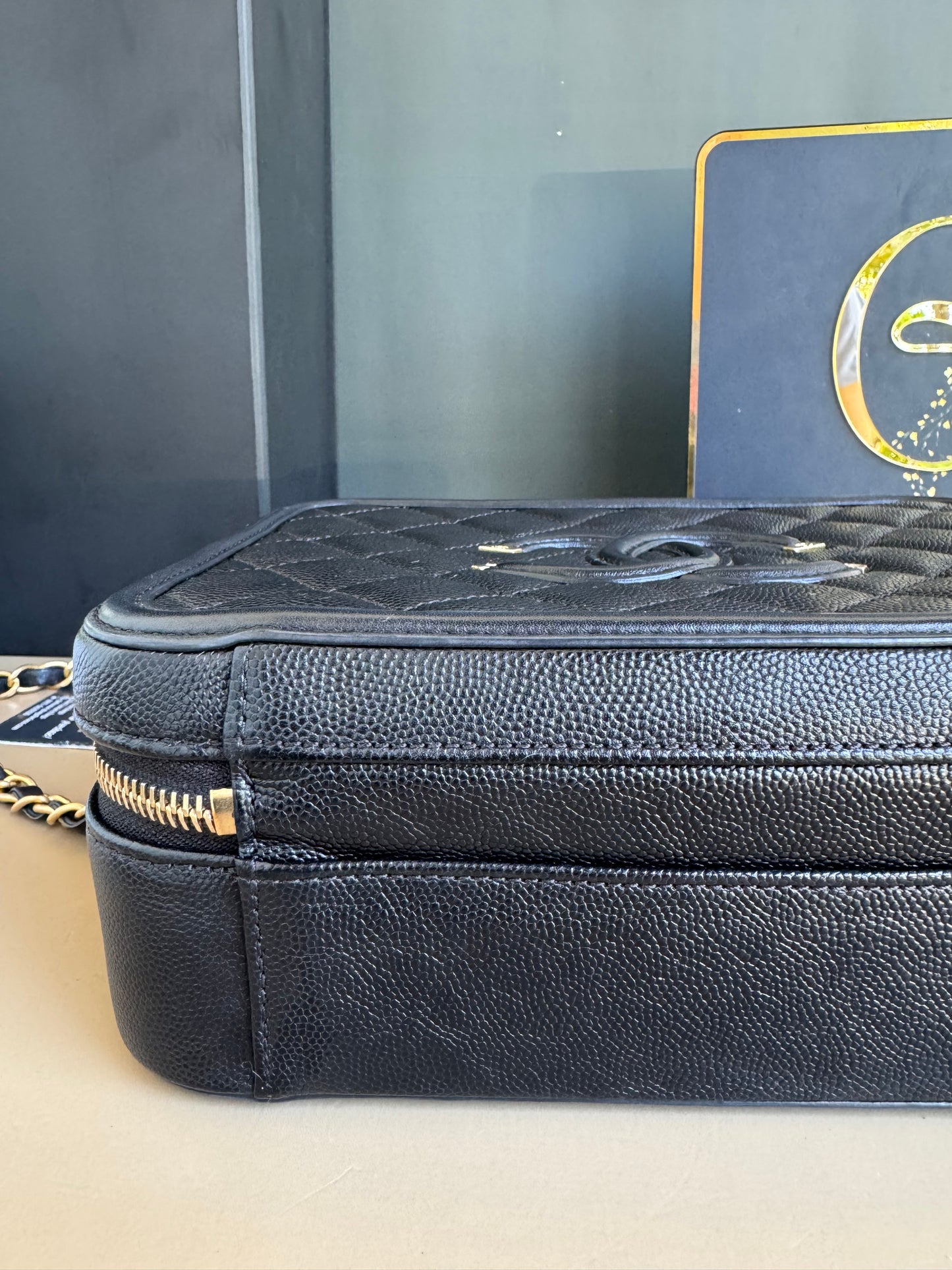 CHANEL VANITY SMALL