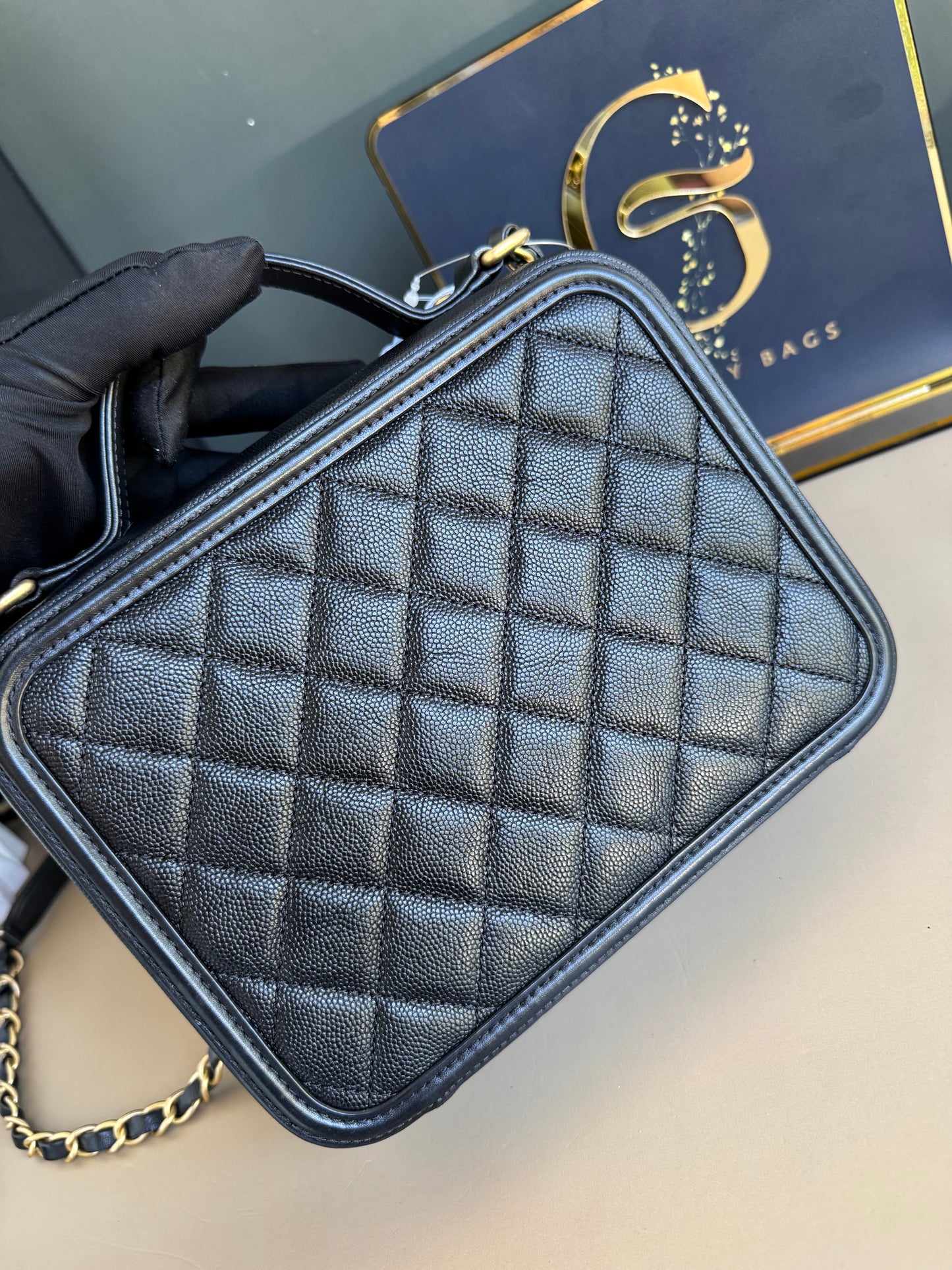 CHANEL VANITY SMALL