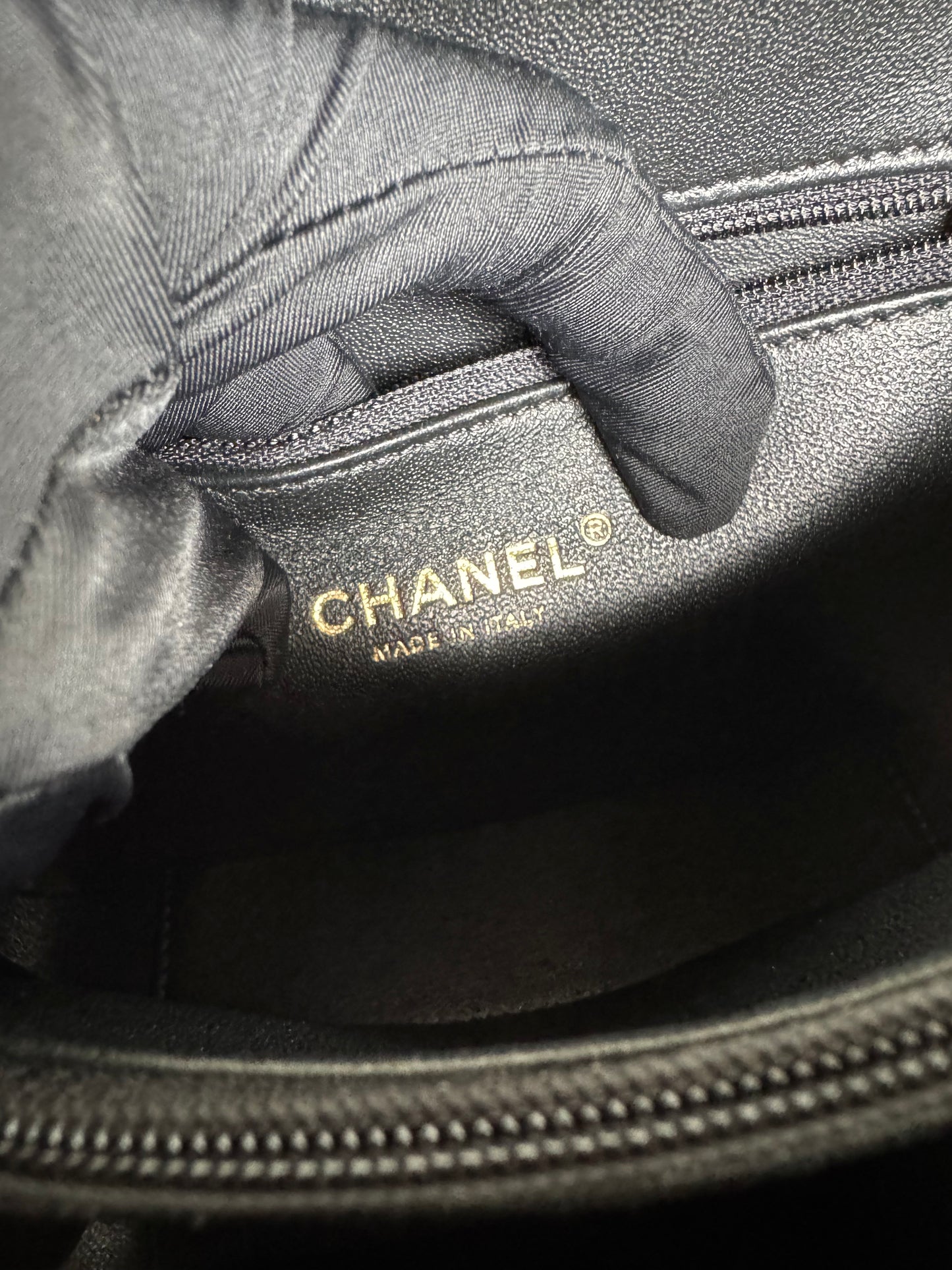 CHANEL FILIGREE VANITY