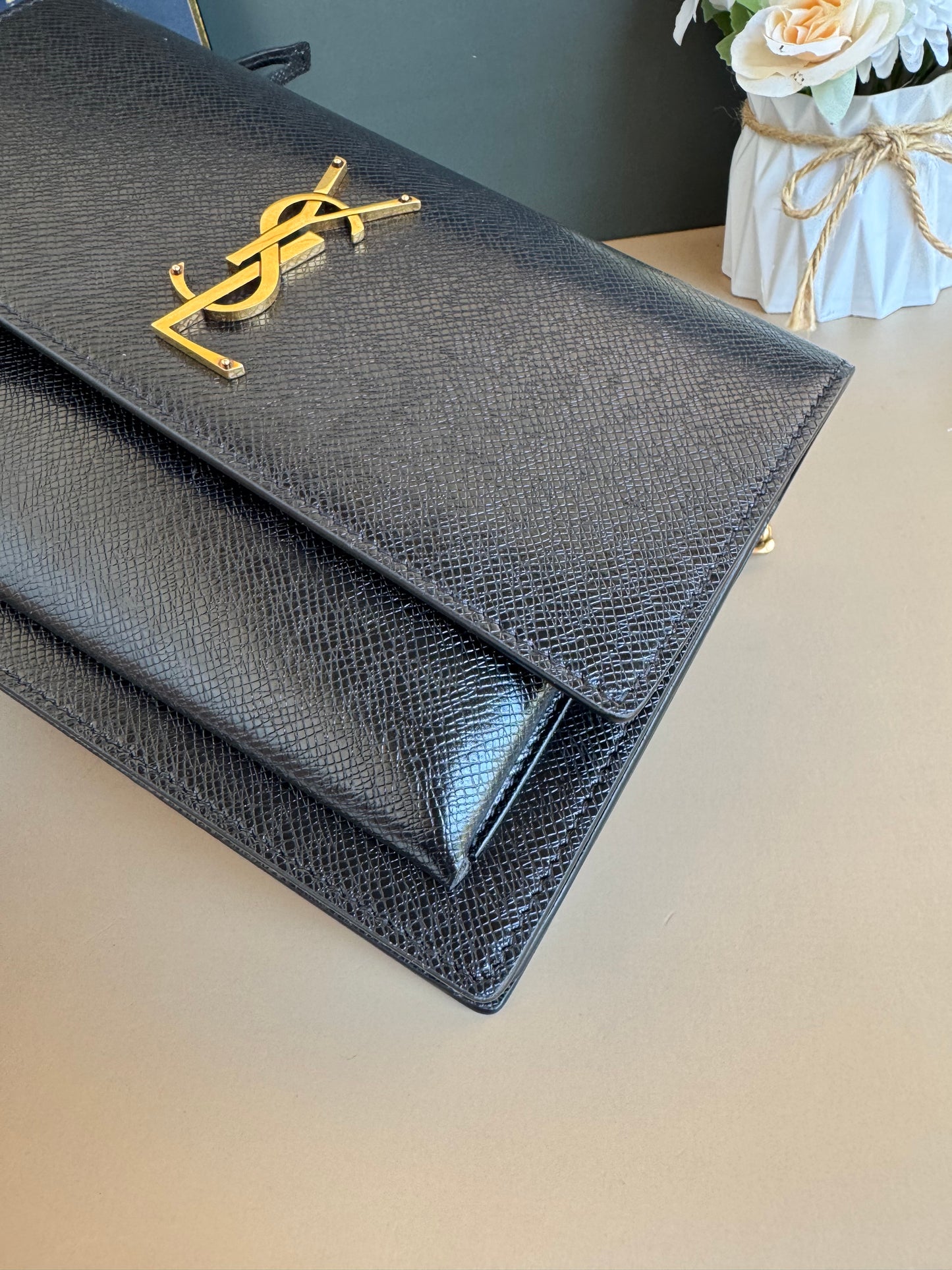 YSL SUNSET MEDIUM
