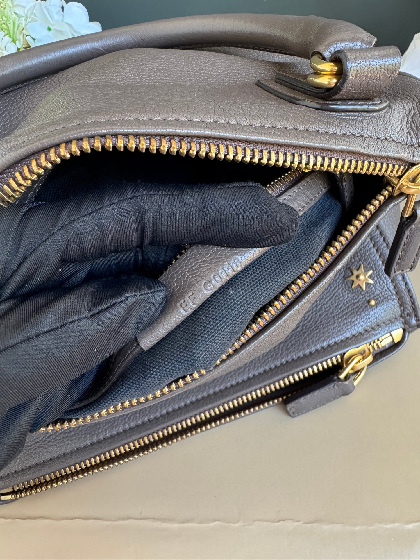 GIVENCHY SMALL PANDORA