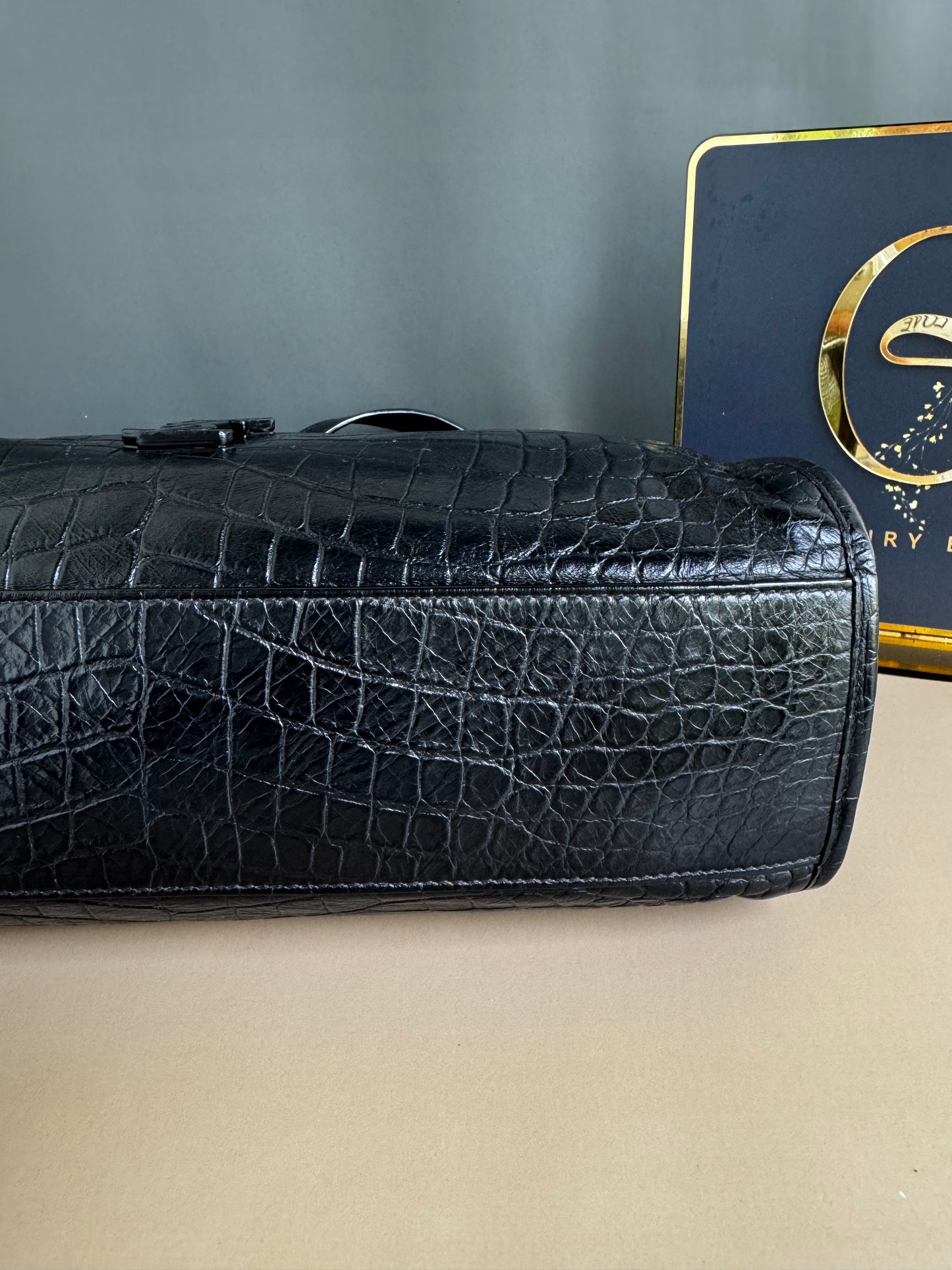 YSL NIKI SHOPPING IN CROCODILE EMBOSSED LEATHER