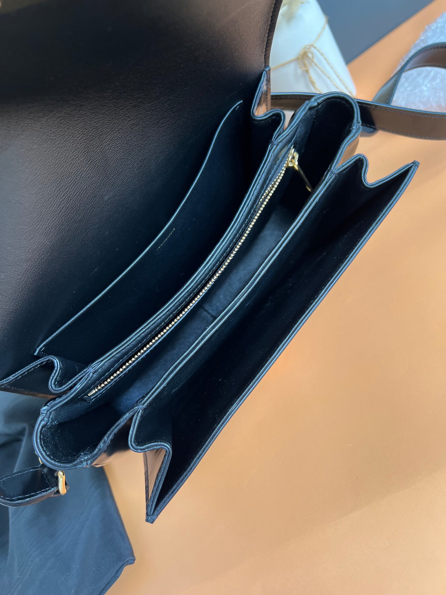 CELINE CLASSIC TRIOMPHE